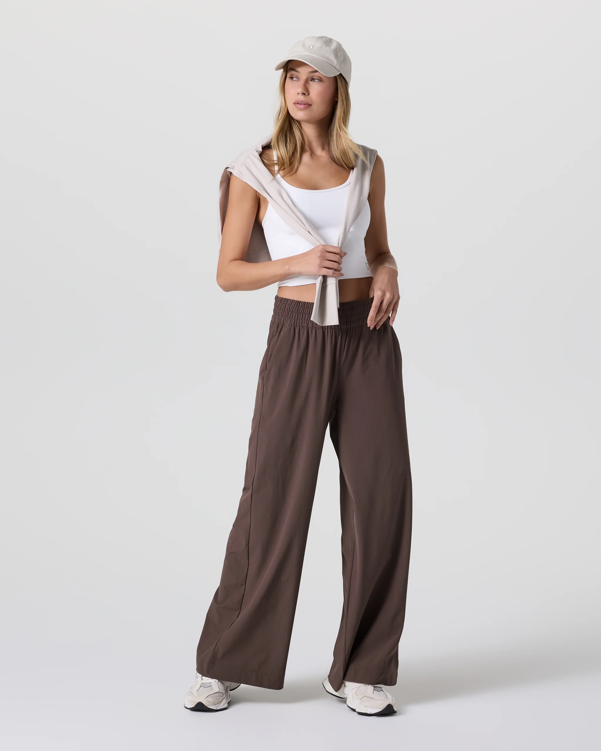 Villa Wideleg Pant - Short - Vuori Warehouse Sale​