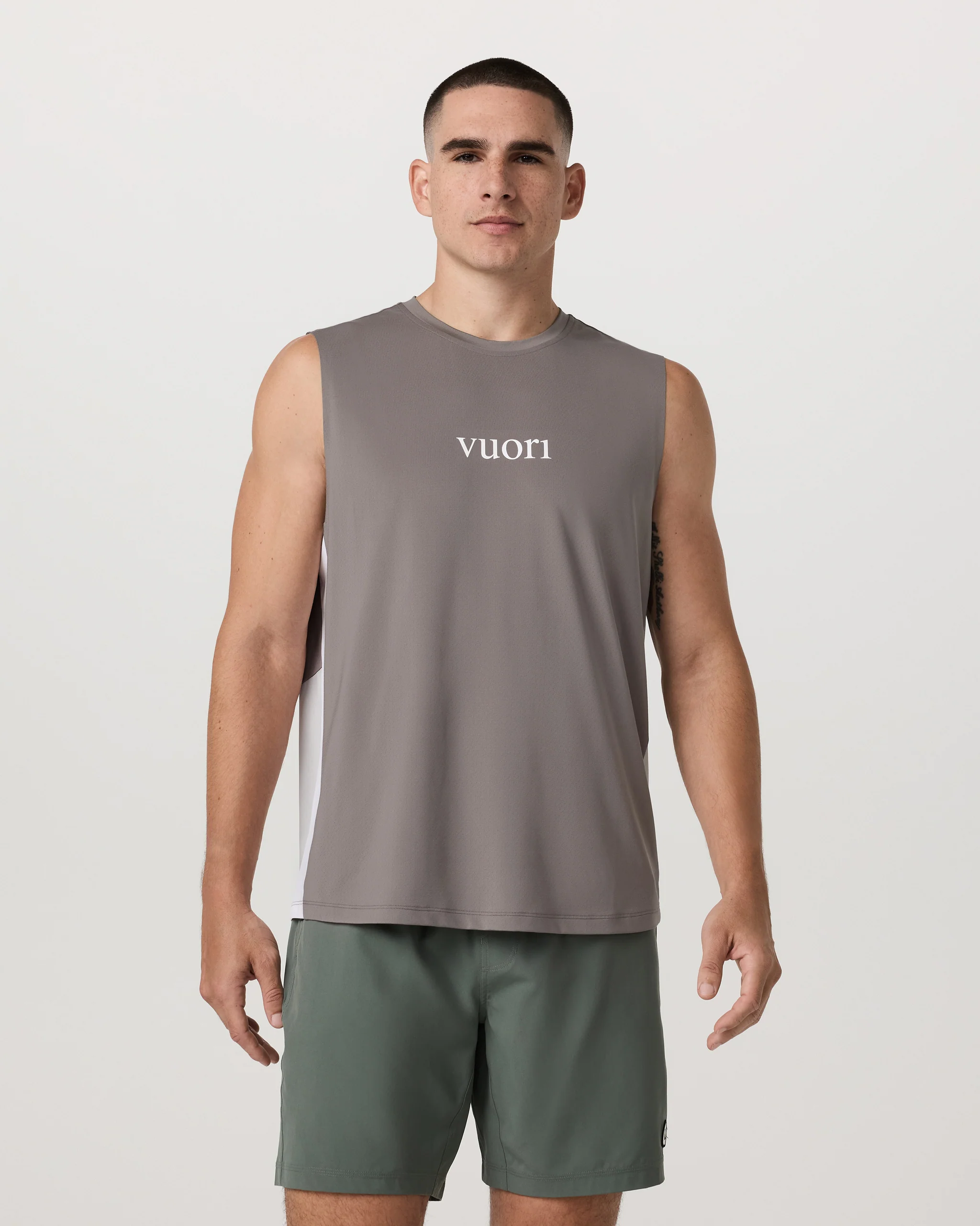 Sleeveless Viewpoint Muscle Tank 2.0 Pro - Vuori Warehouse Sale​