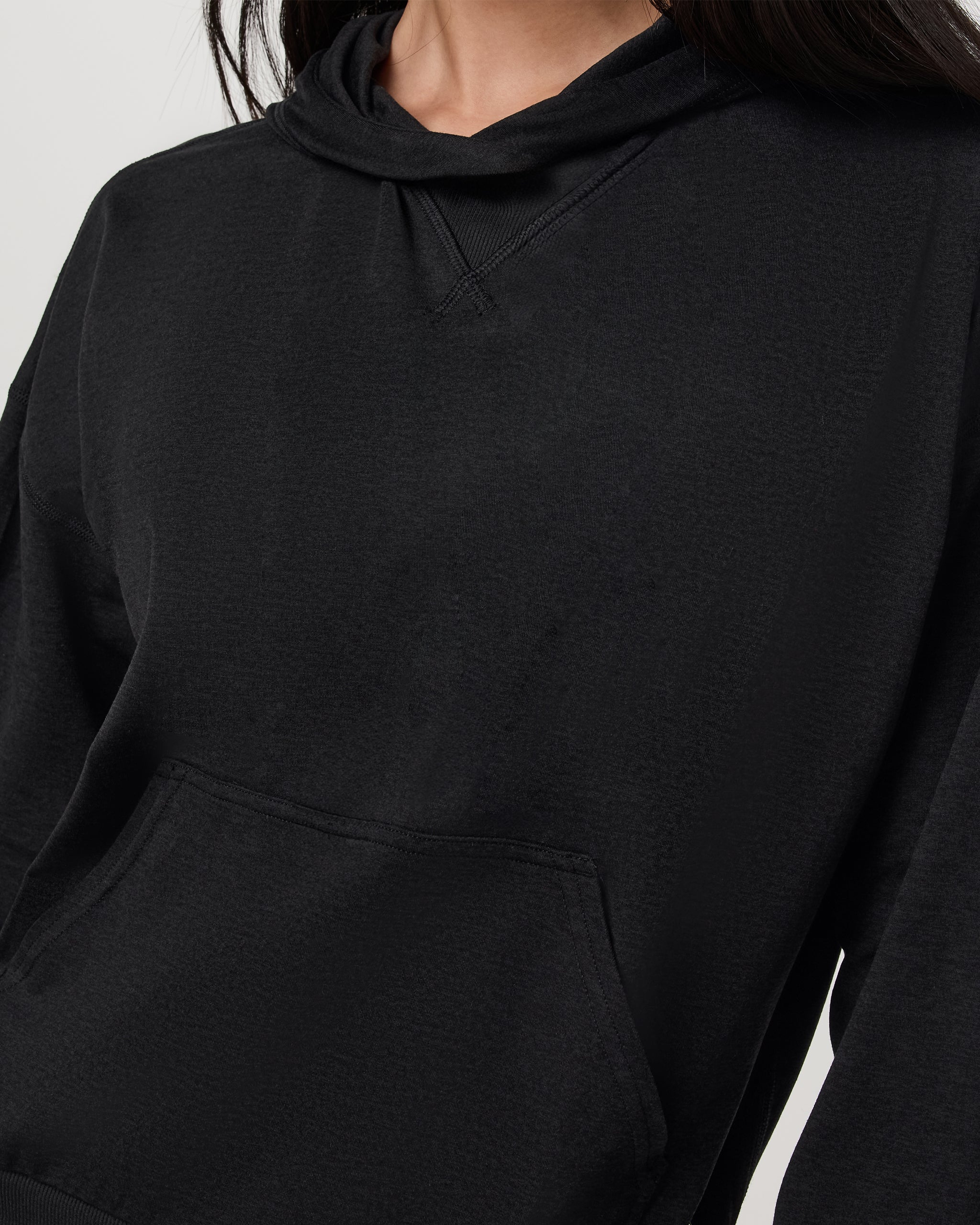 Halo Modern Pullover Hoodie - Vuori Warehouse Sale​