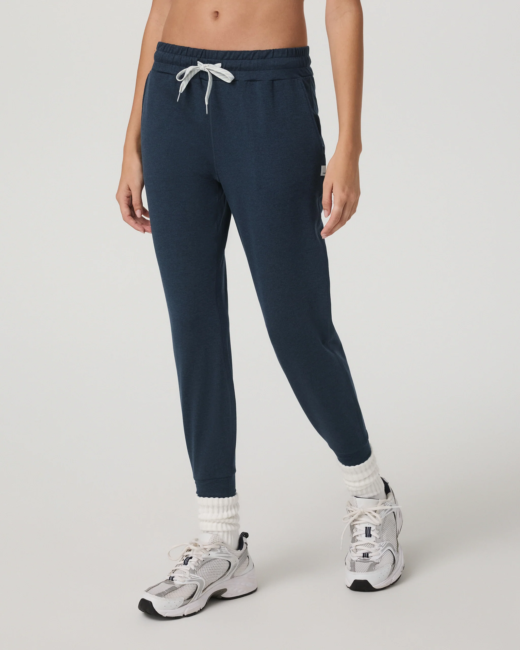 Performance Jogger - Long - Vuori Warehouse Sale​