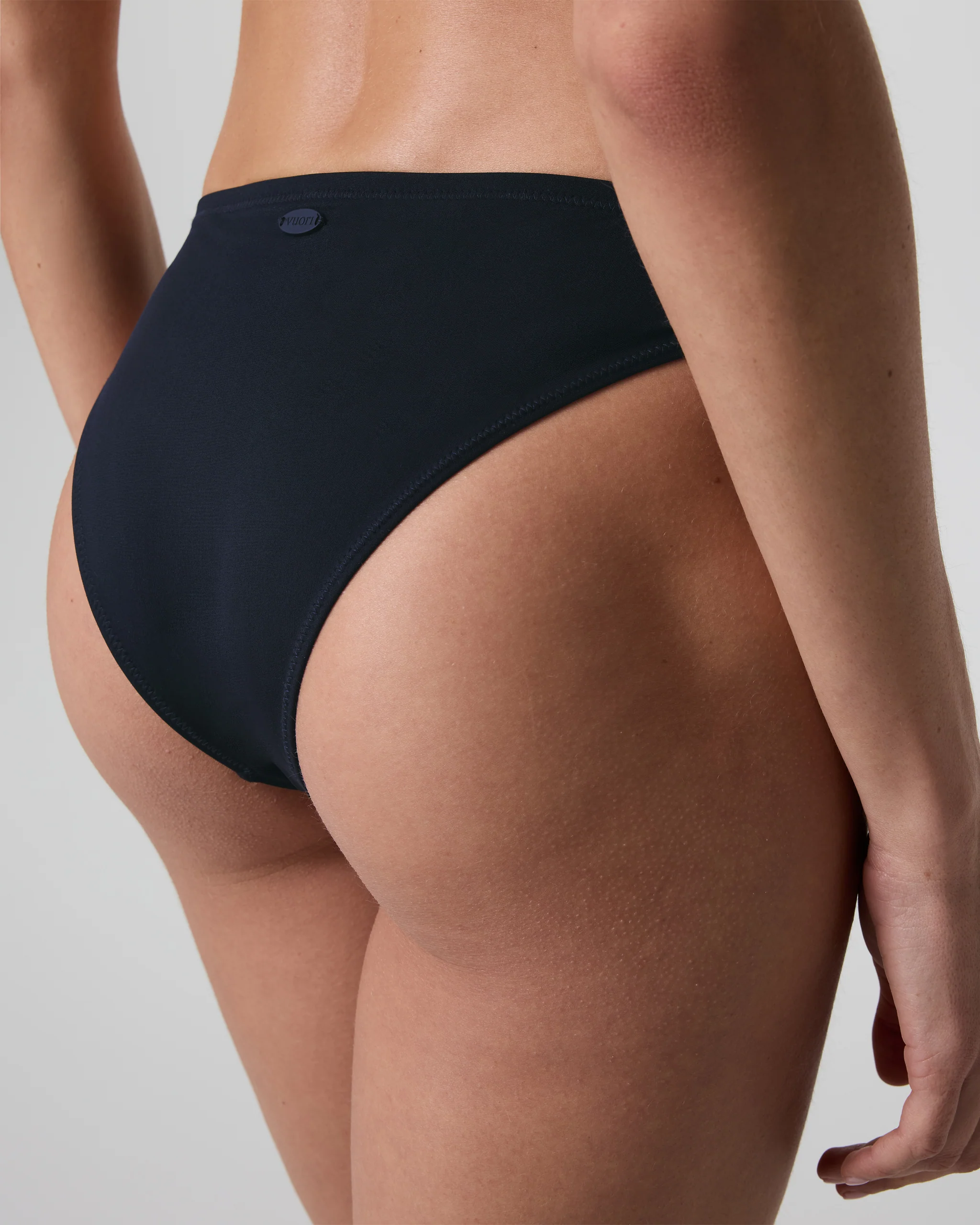 Classic Bikini Bottom - Vuori Warehouse Sale​