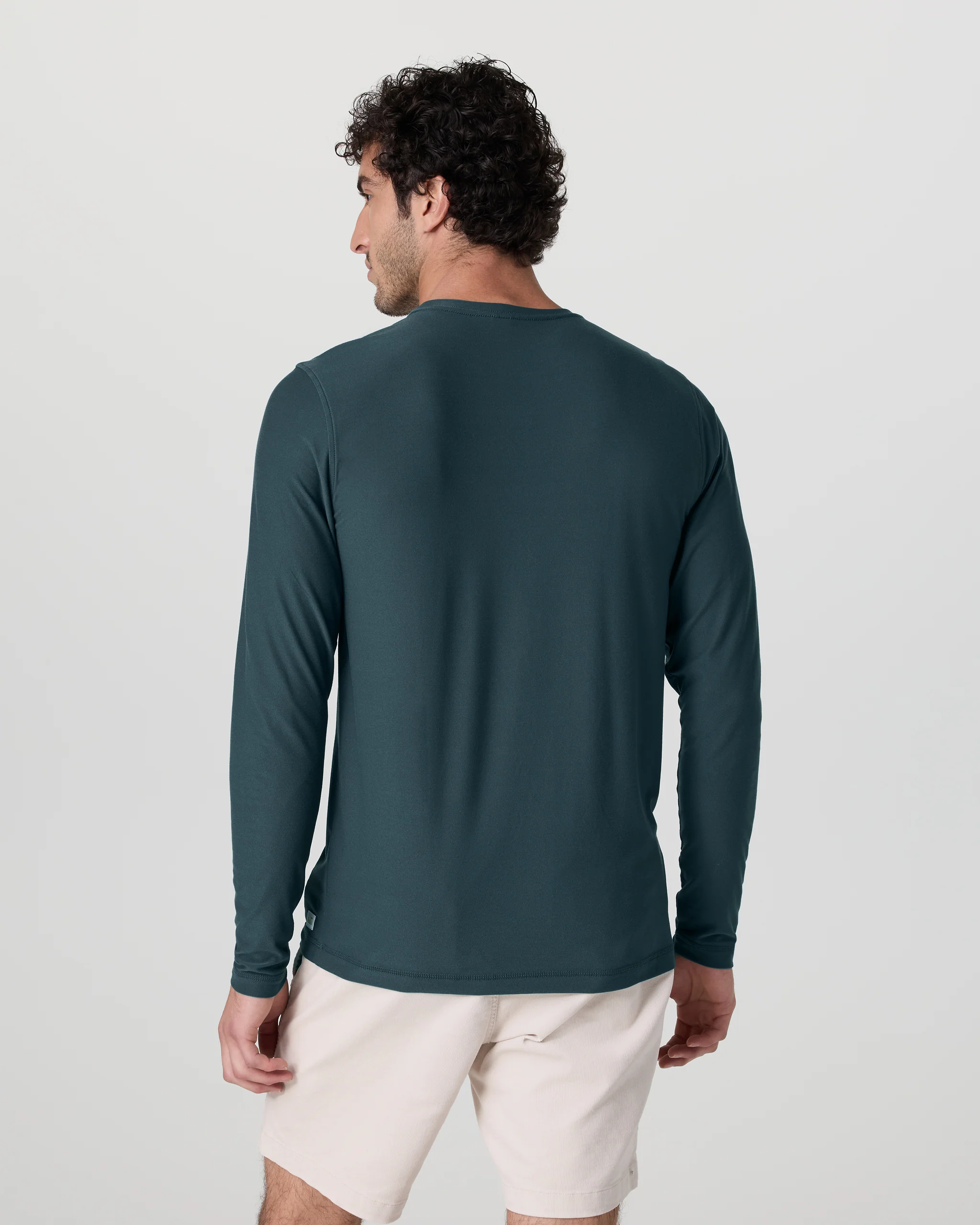 Long Sleeve Strato Tech Tee - Vuori Warehouse Sale​