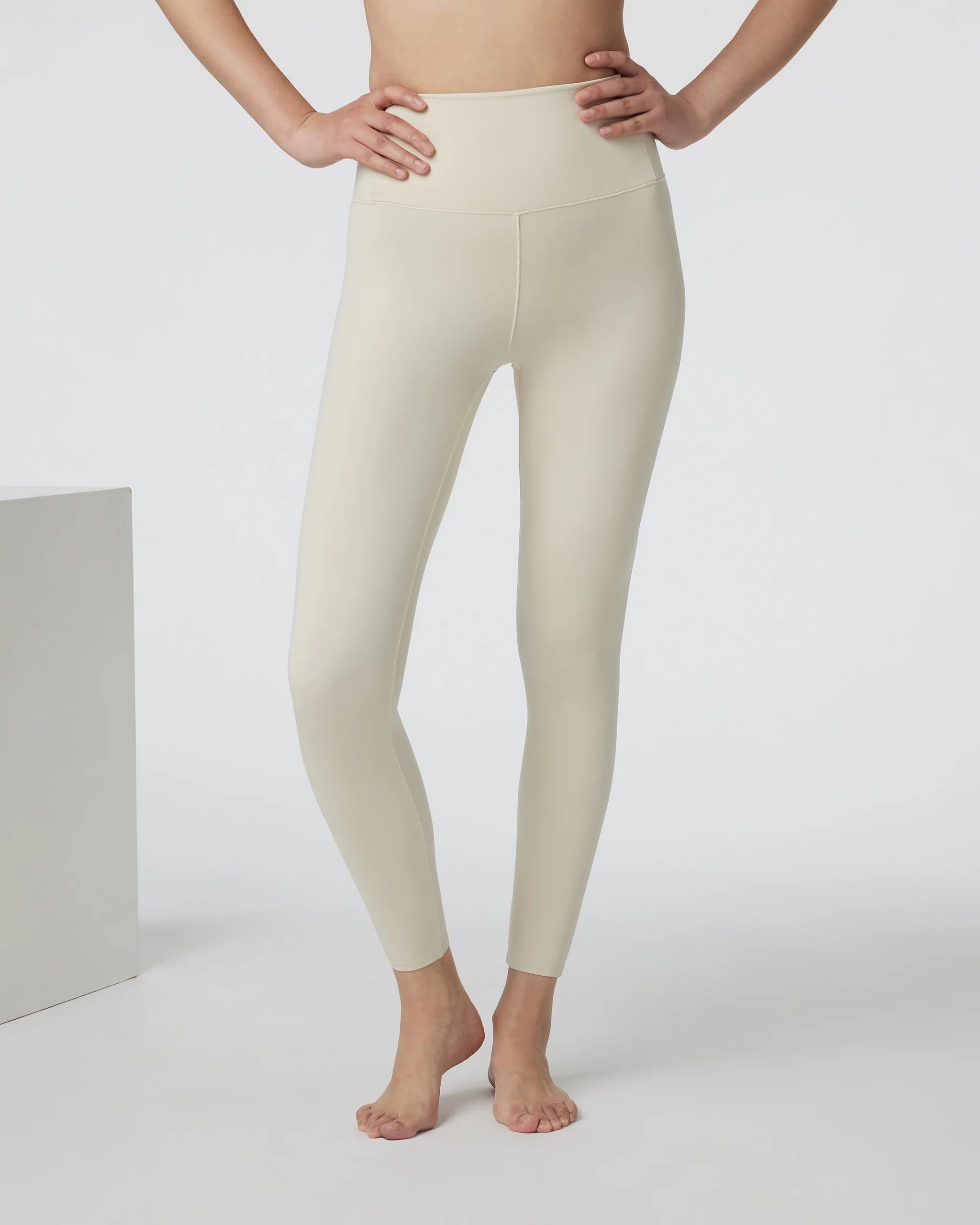 Evolve Legging - Vuori Warehouse Sale​