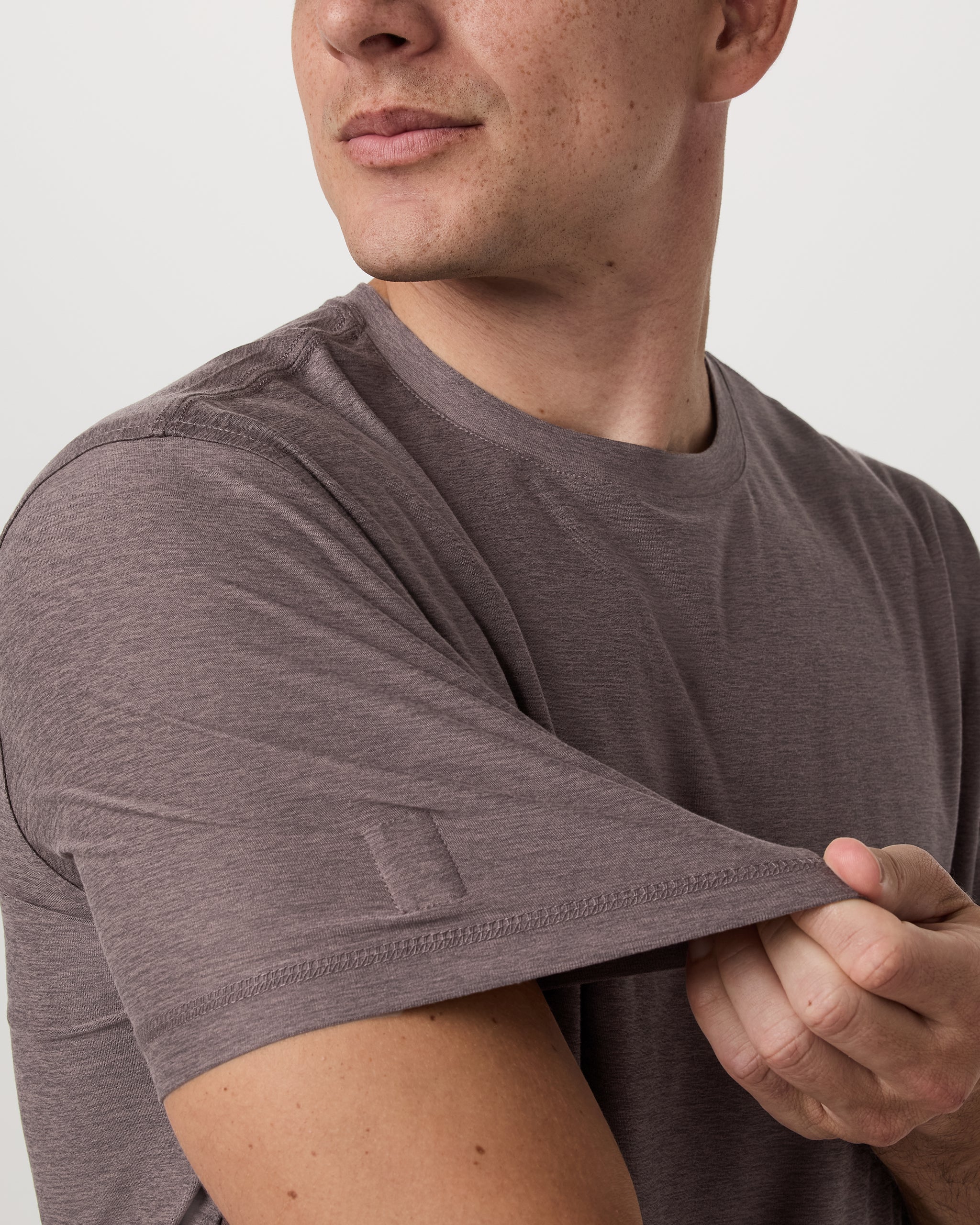 Strato Tech Tee - Vuori Warehouse Sale​