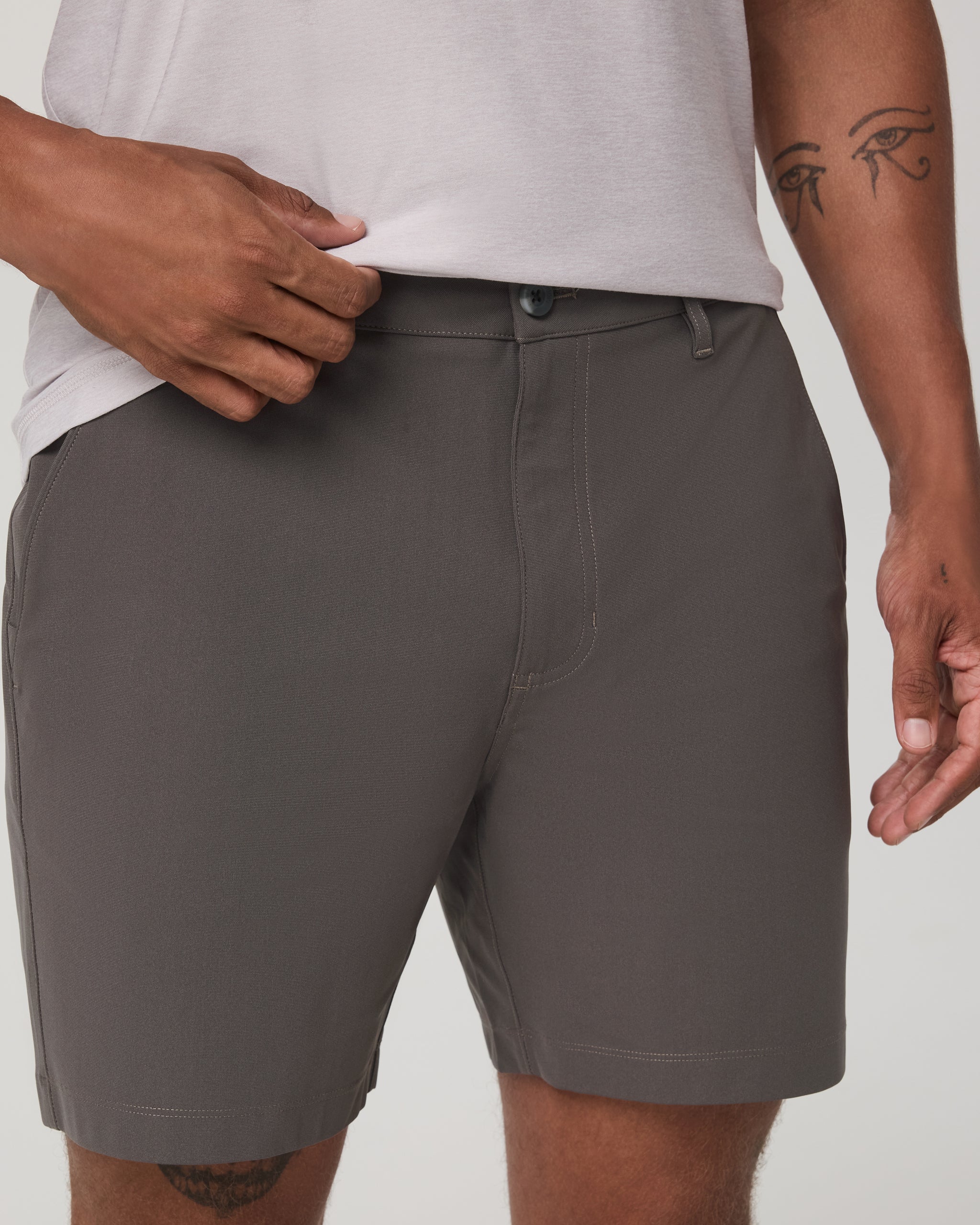 Vuori Meta™ Short 6\