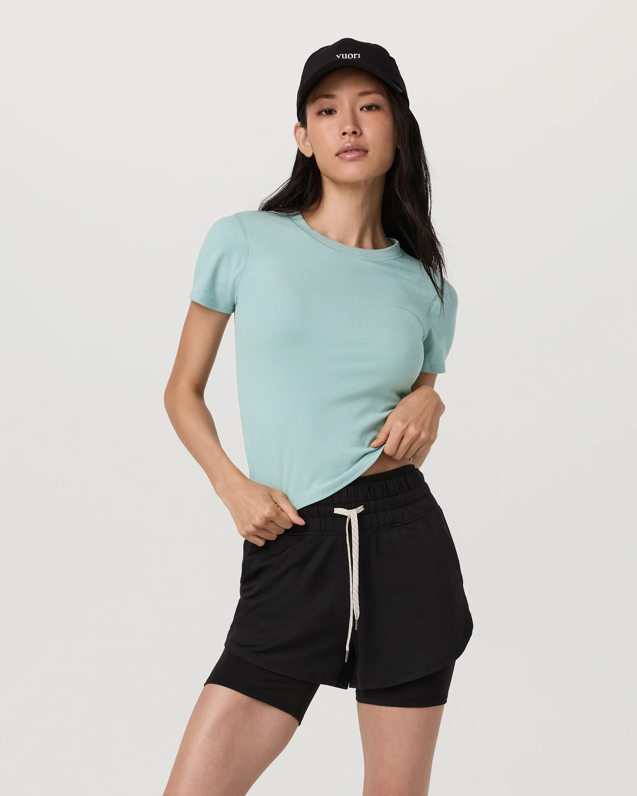 Pose Fitted Tee - Vuori Warehouse Sale​