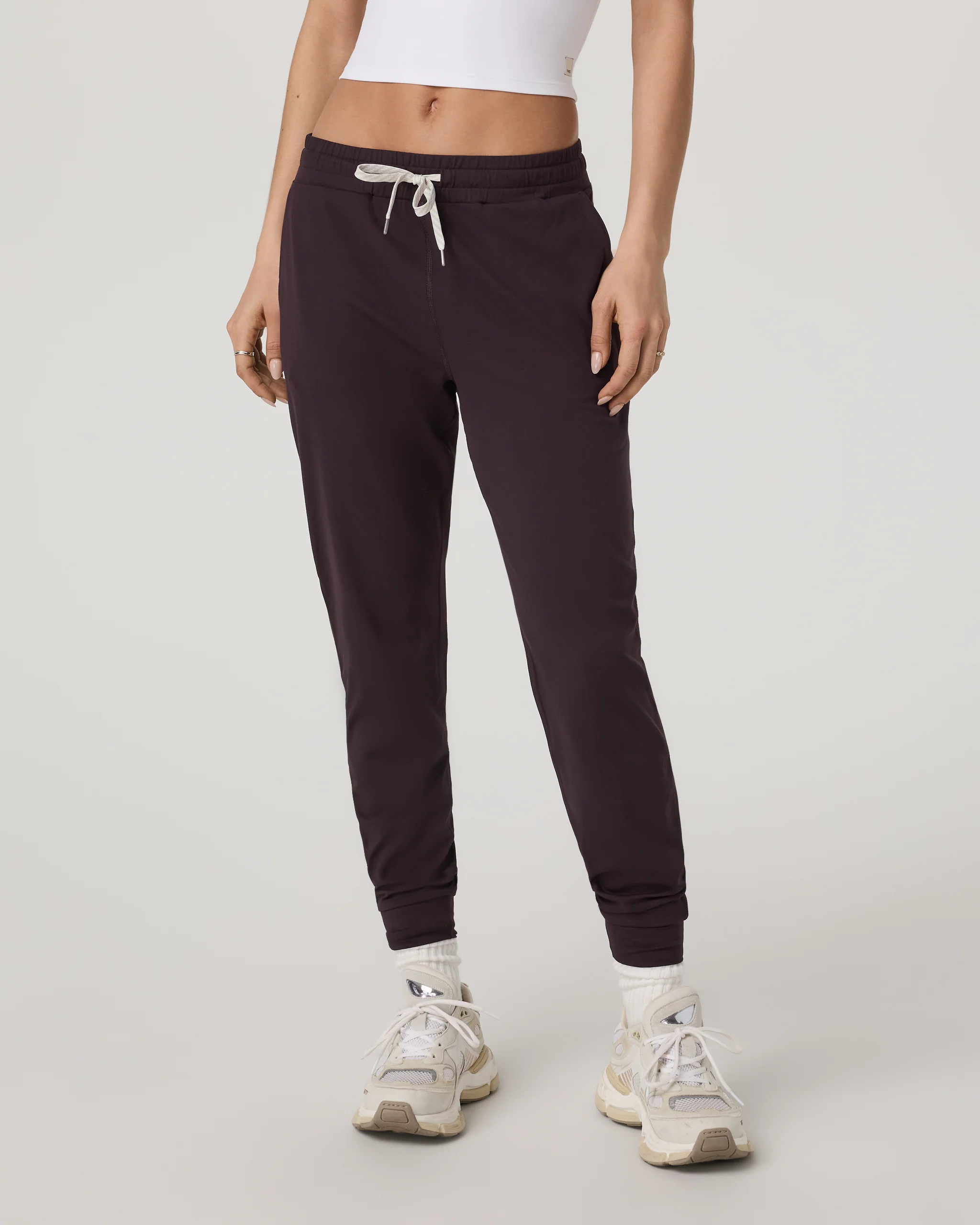 Performance Jogger - Long - Vuori Warehouse Sale​