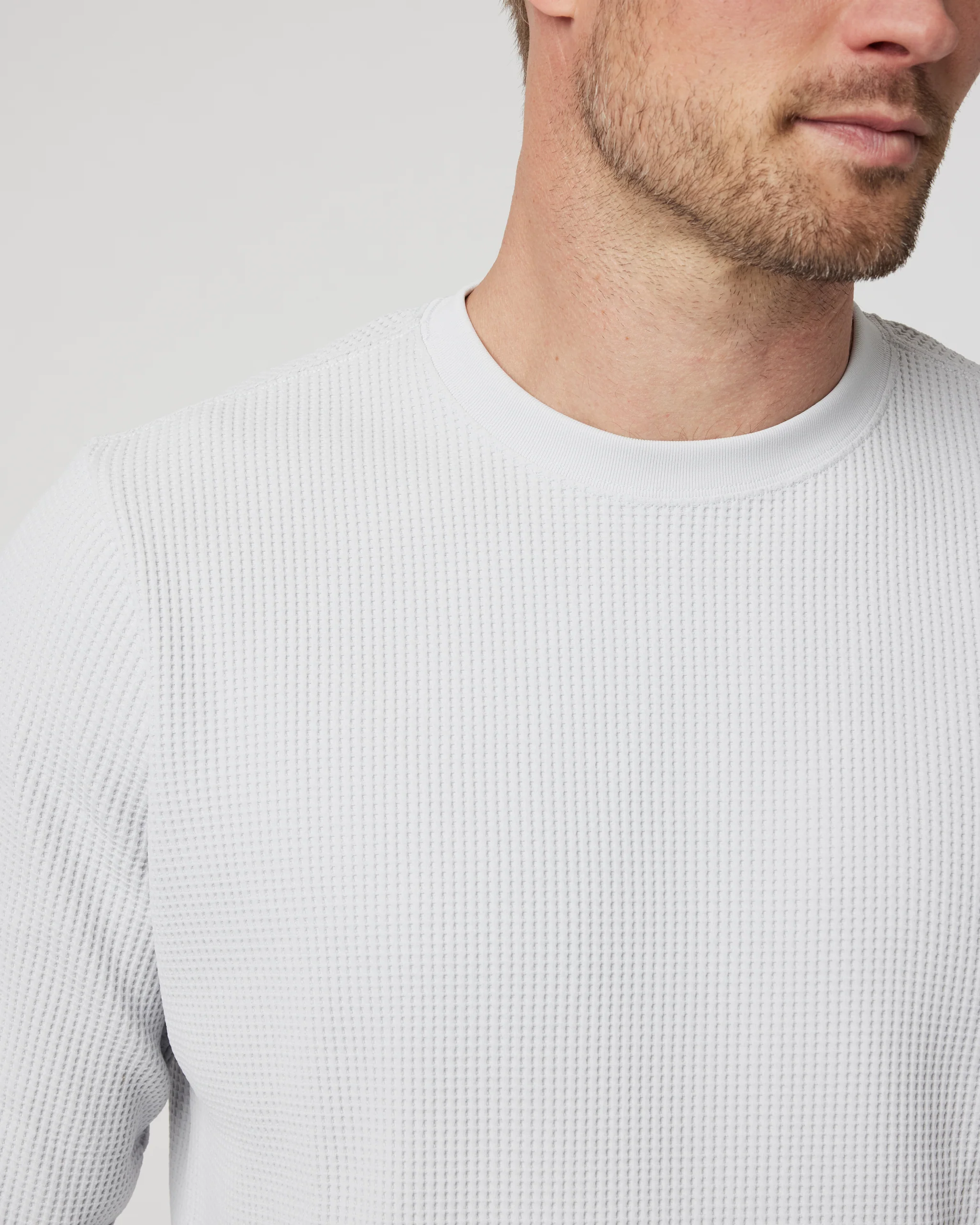 Jamestown Crew - Vuori Warehouse Sale​