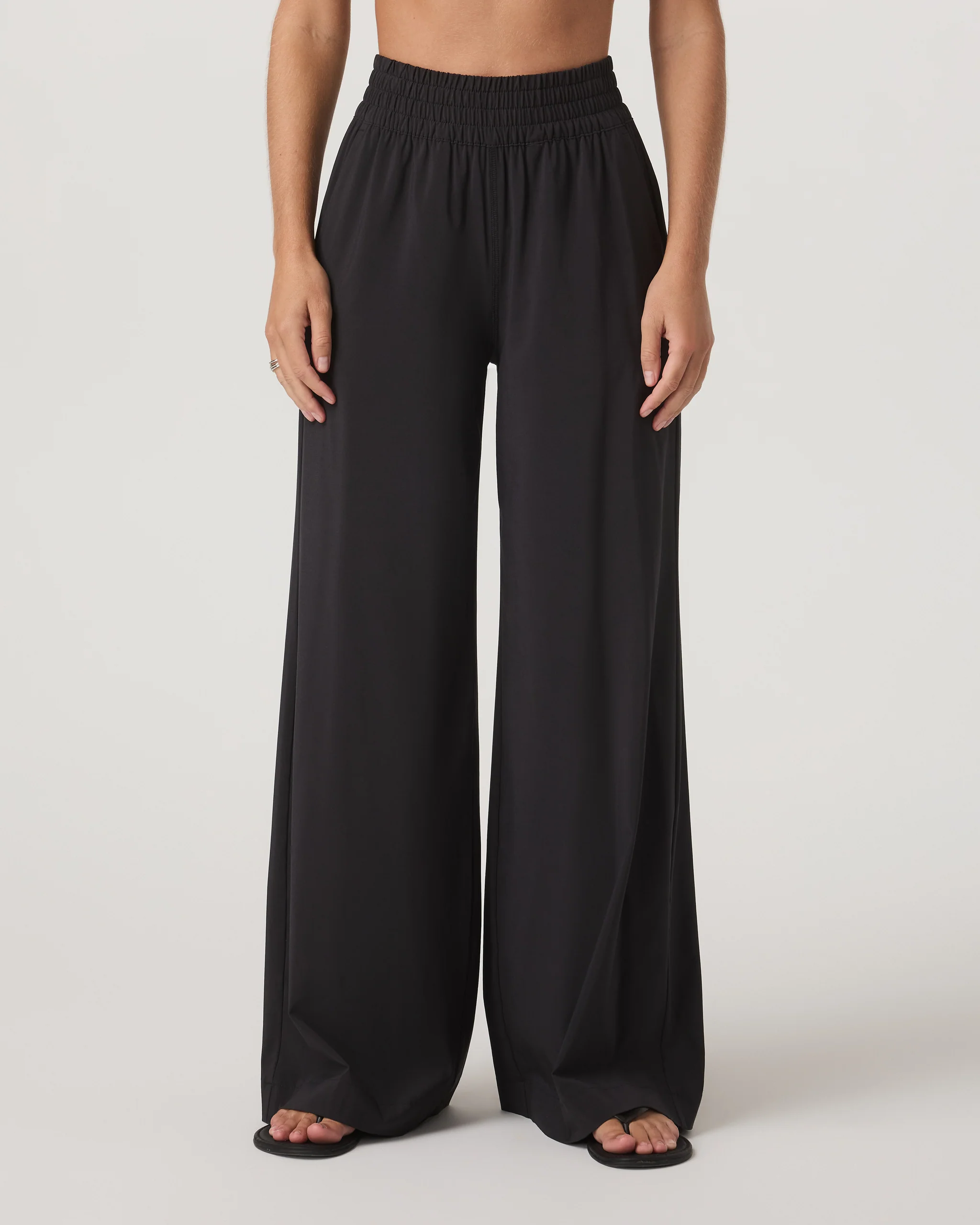 Villa Wideleg Pant - Vuori Warehouse Sale​