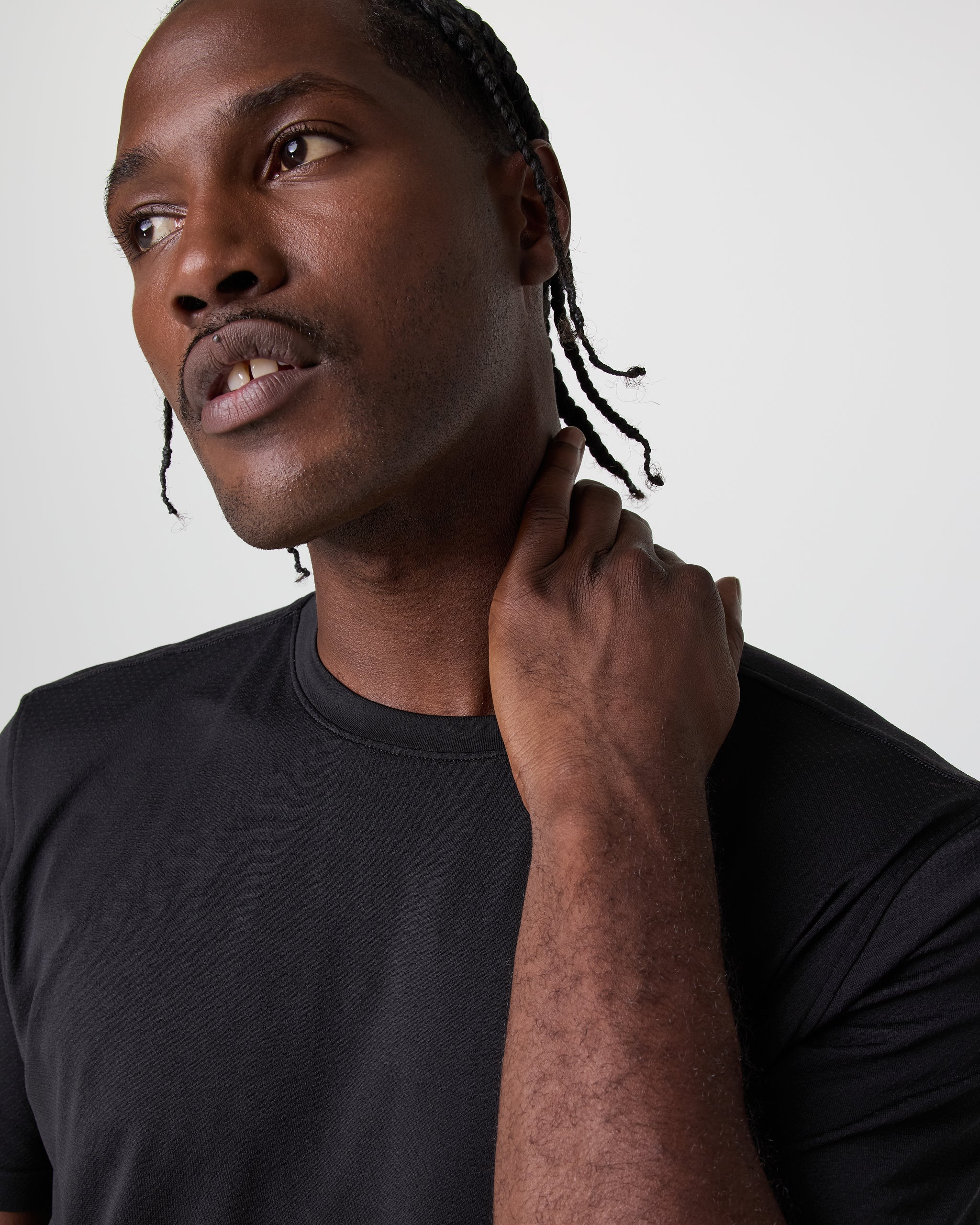 Short Sleeve Clearview Seamless Tech Tee - Vuori Warehouse Sale​