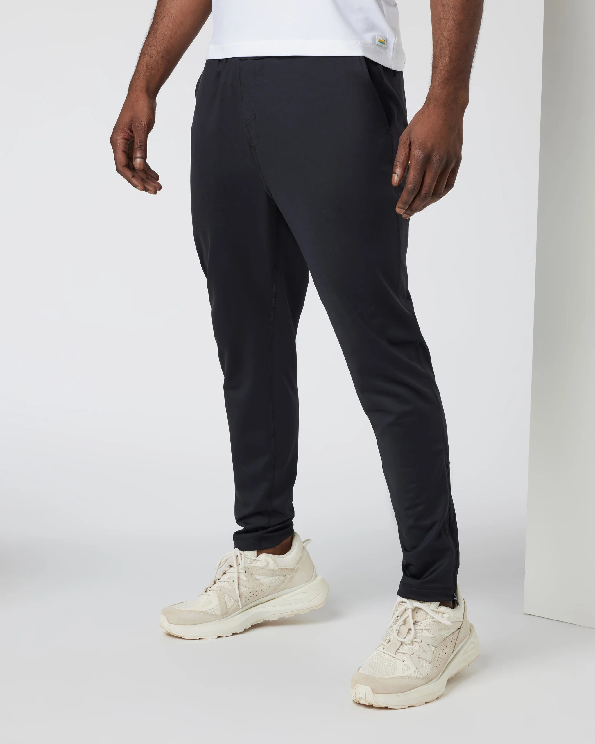 Sunday Performance Track Pant - Vuori Warehouse Sale​