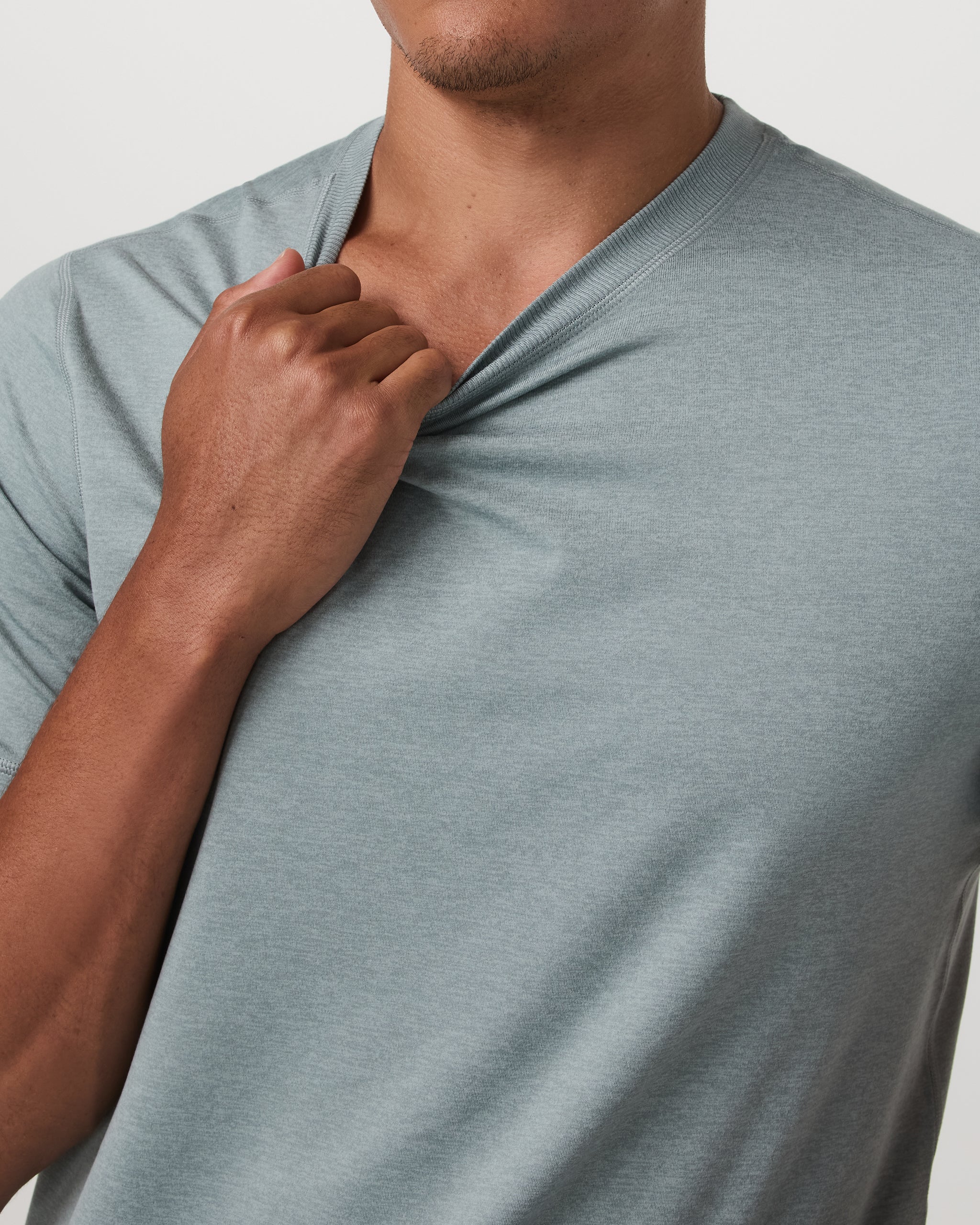 Short Sleeve Ponto Performance Tee - Vuori Warehouse Sale​