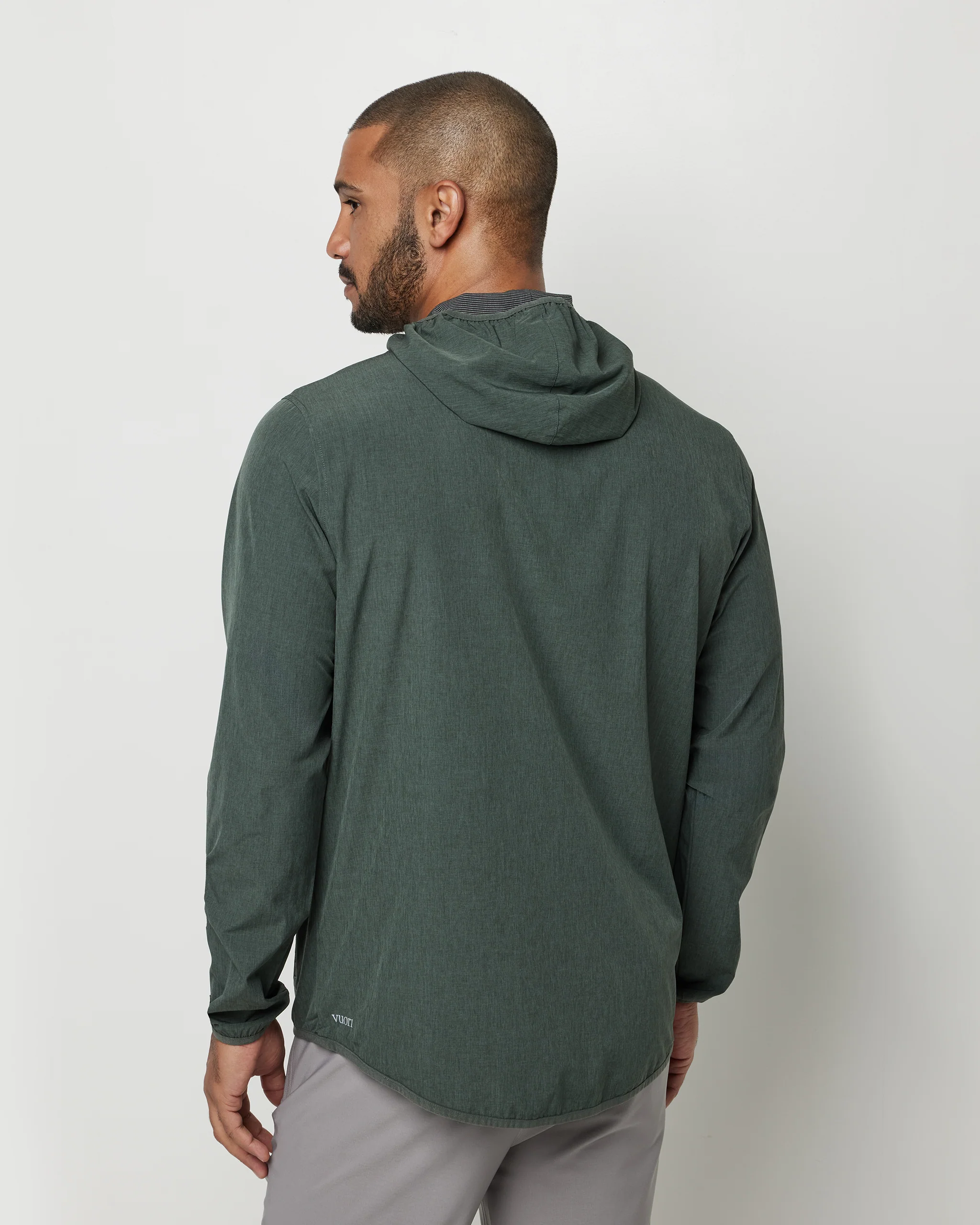 Outdoor Trainer Shell - Vuori Warehouse Sale​