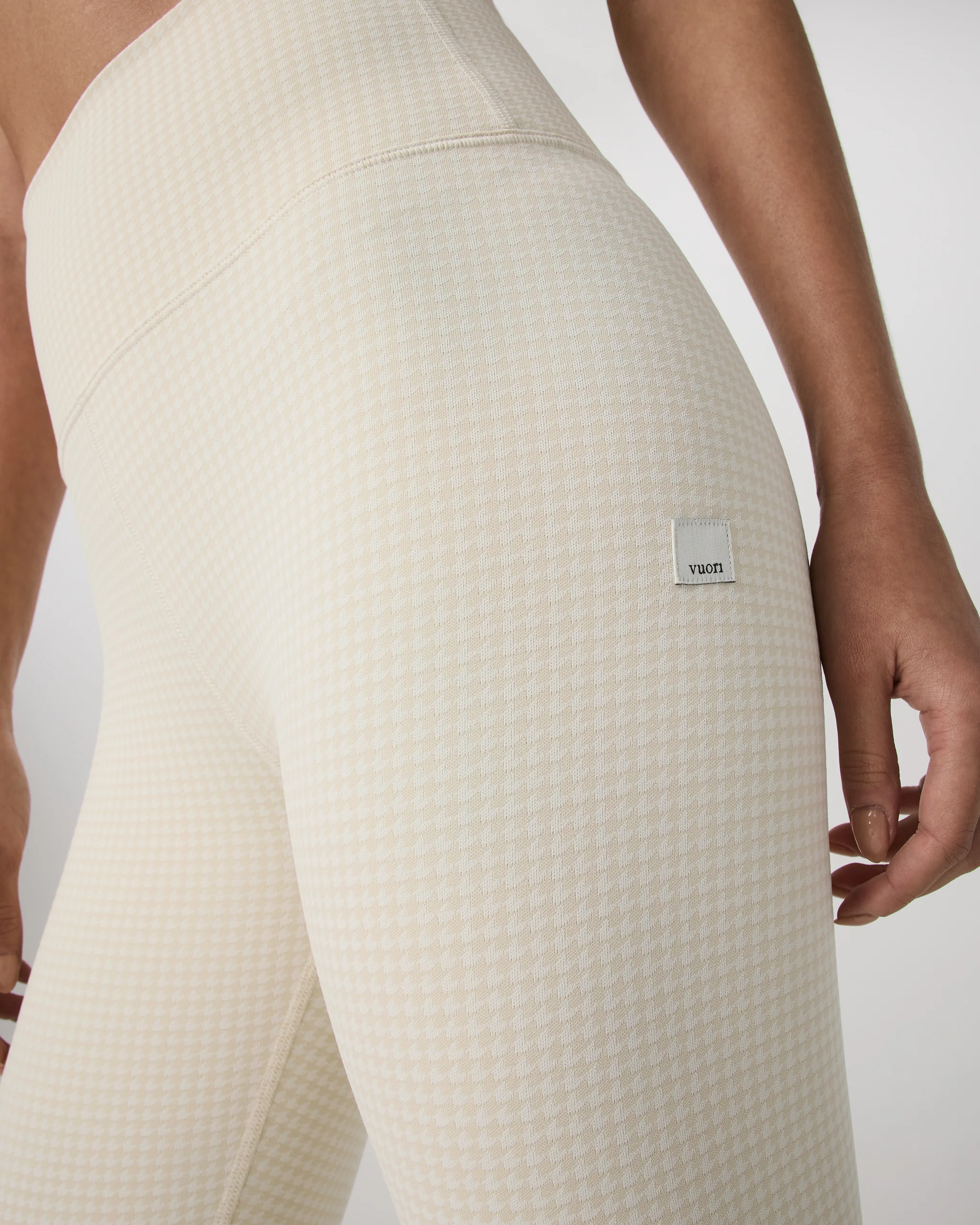 Micro Houndstooth Legging - Vuori Warehouse Sale​