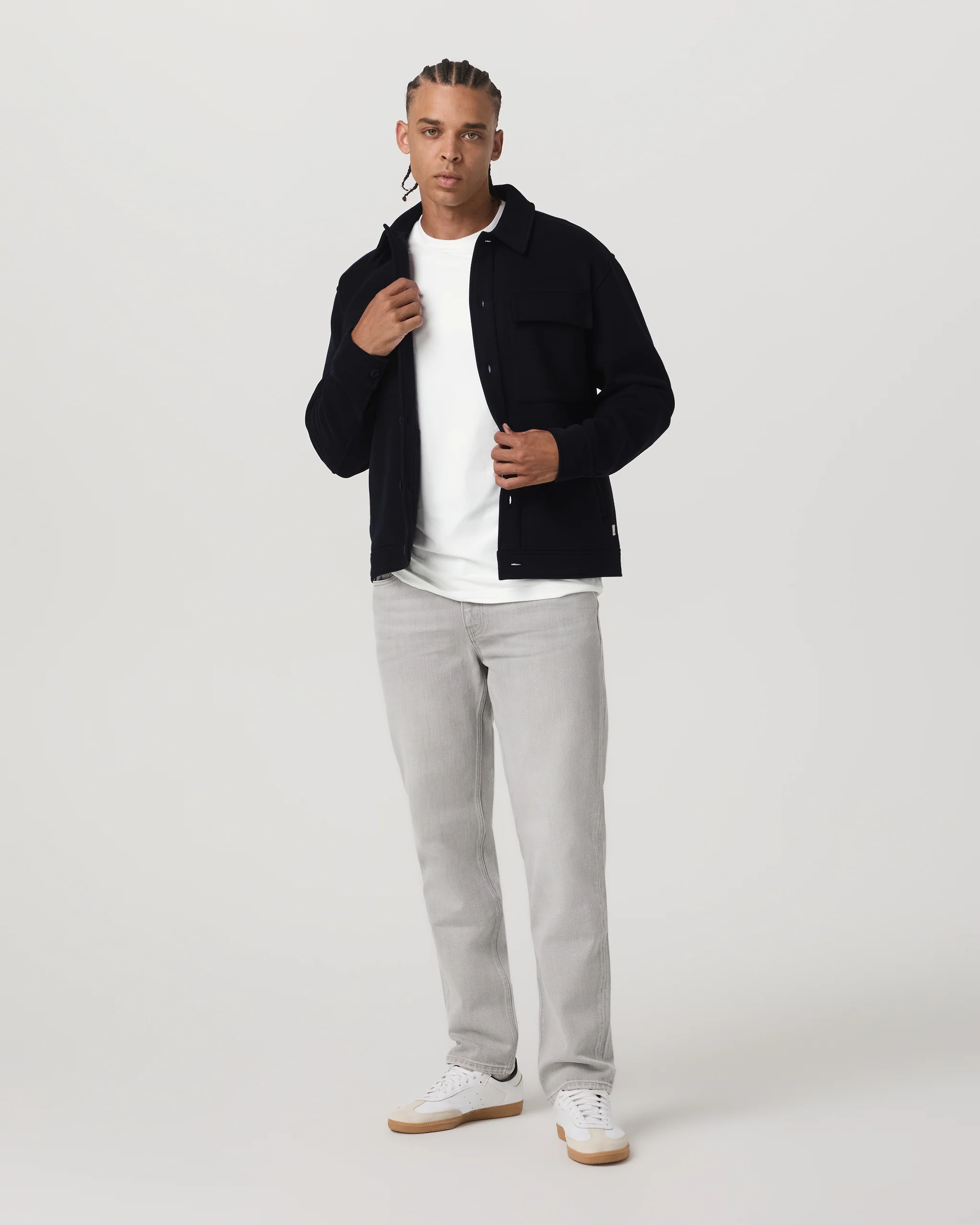 Vuori Vintage Jean Classic Fit 32\