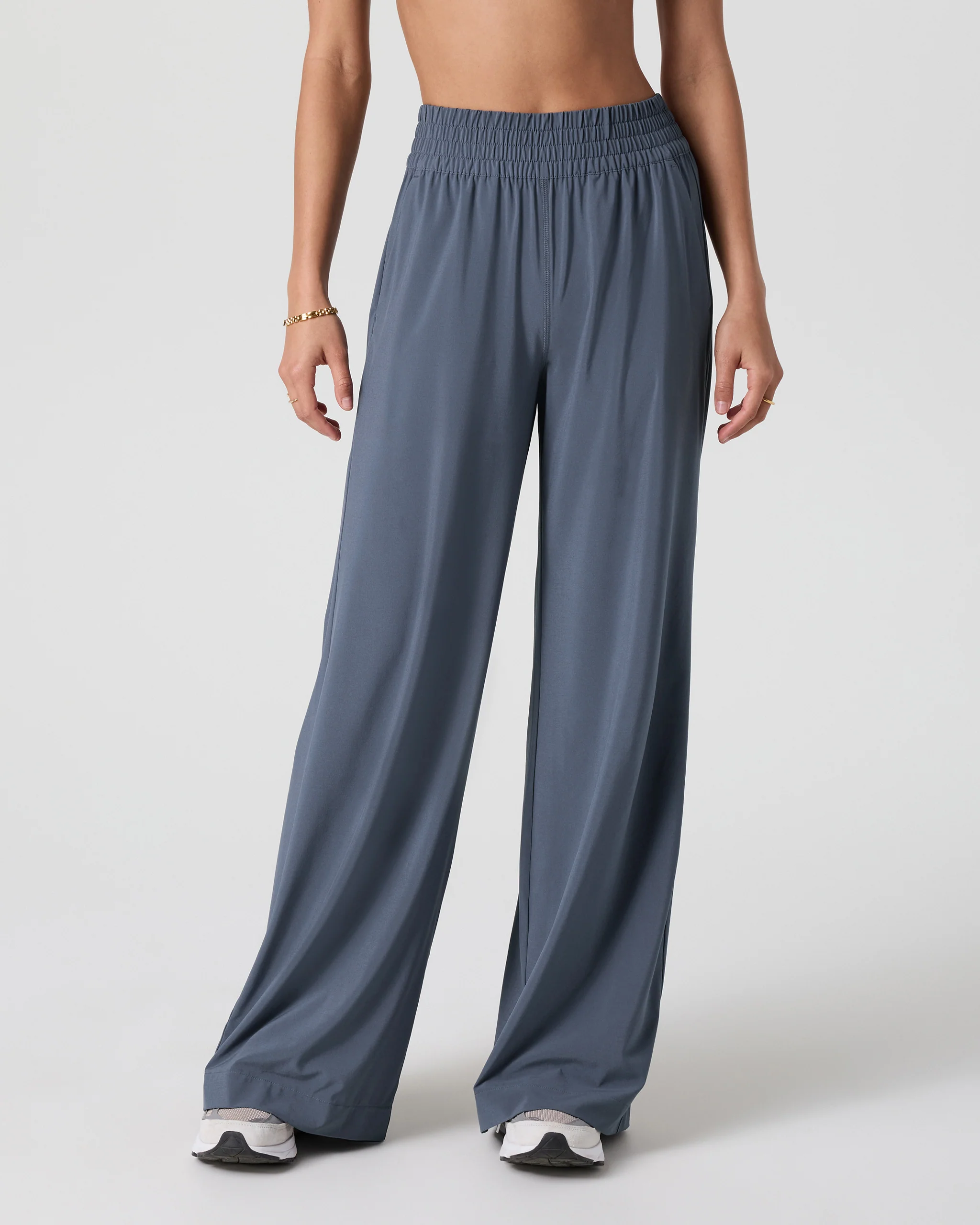 Villa Wideleg Pant - Vuori Warehouse Sale​
