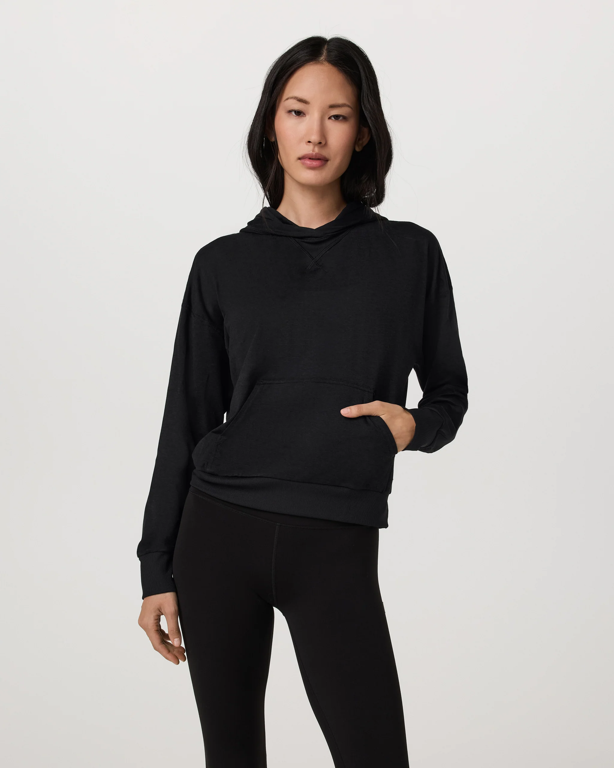 Halo Modern Pullover Hoodie - Vuori Warehouse Sale​