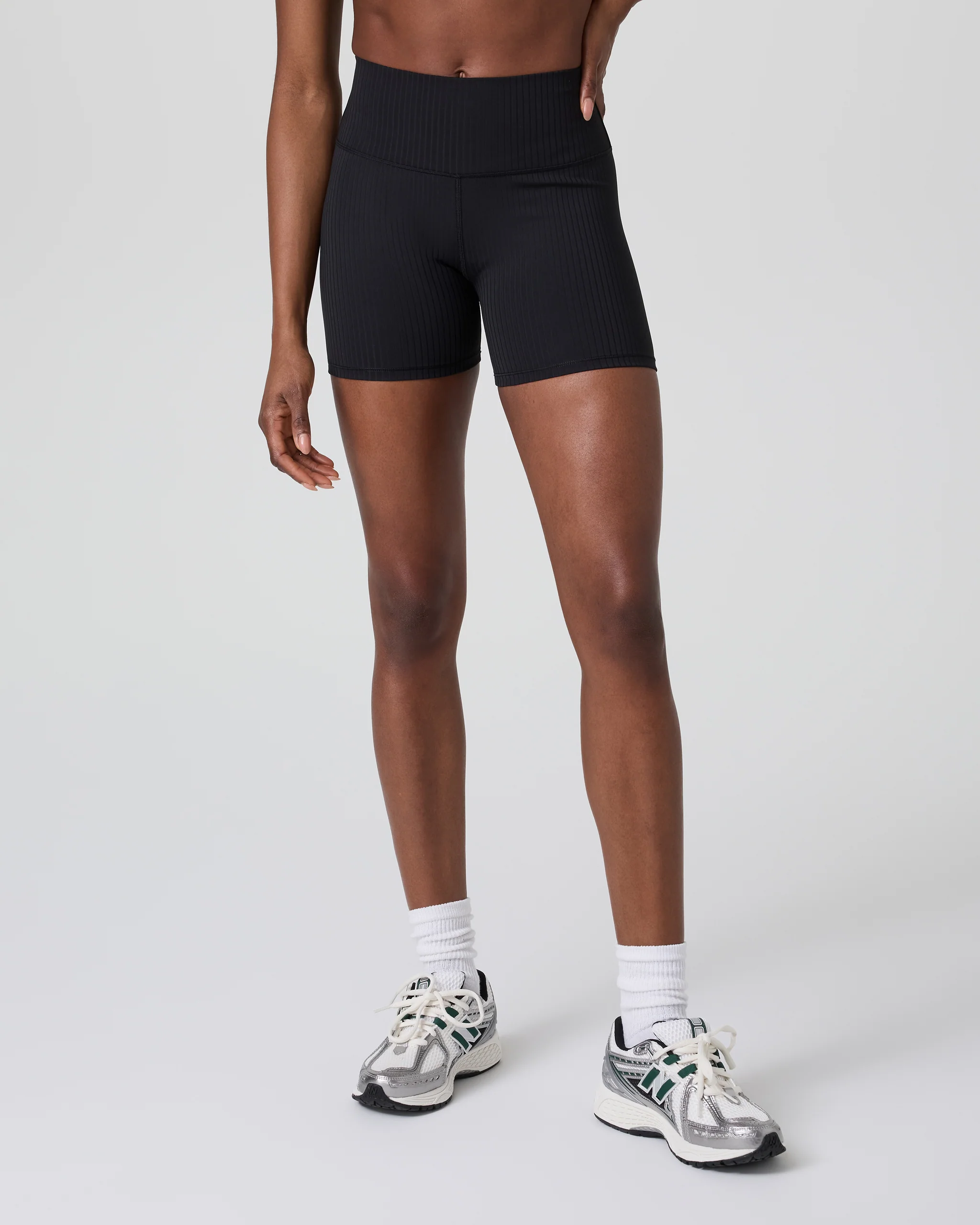 Inversion Rib Short - Vuori Warehouse Sale​