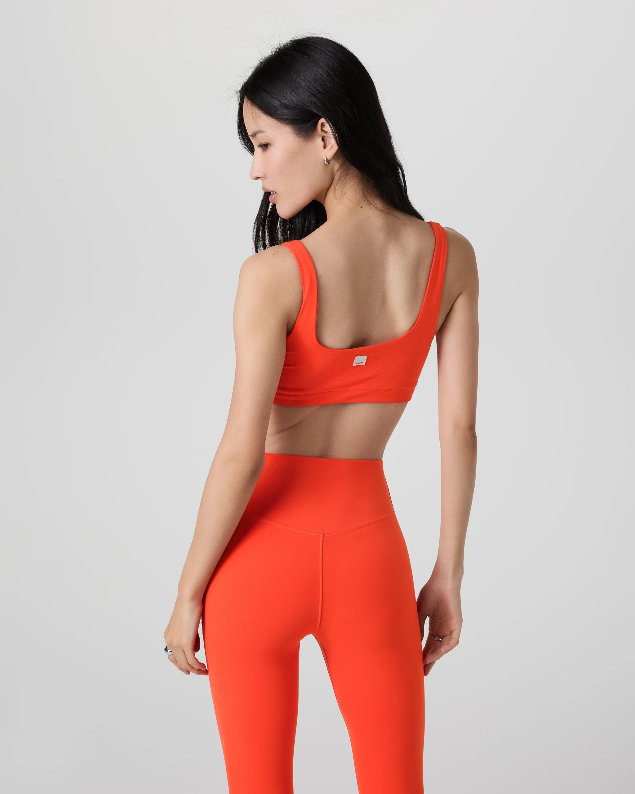 Vuori AllTheForm™ Bra - Vuori Warehouse Sale​