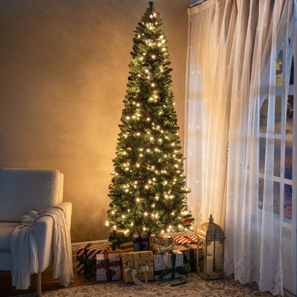 Naomi Home 6.5ft Rustic Christmas Tree with Lights, Realistic Classic Prelit with 2595 Branch Tips, 600 Warm Lights and Metal Stand, Aritificial Tree