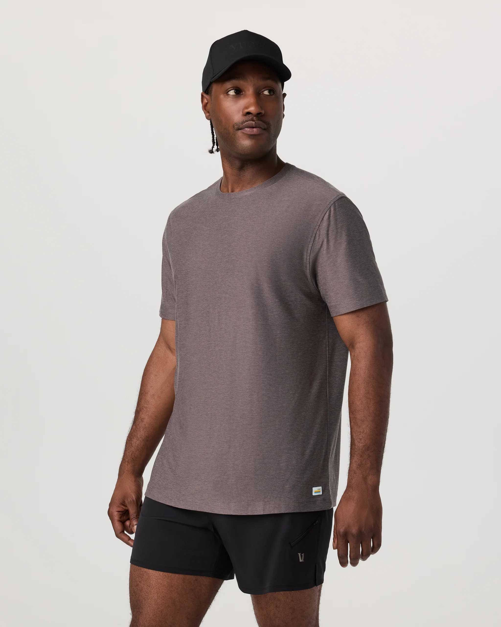 Short Sleeve Strato Tech Tee - Relaxed Fit - Vuori Warehouse Sale​