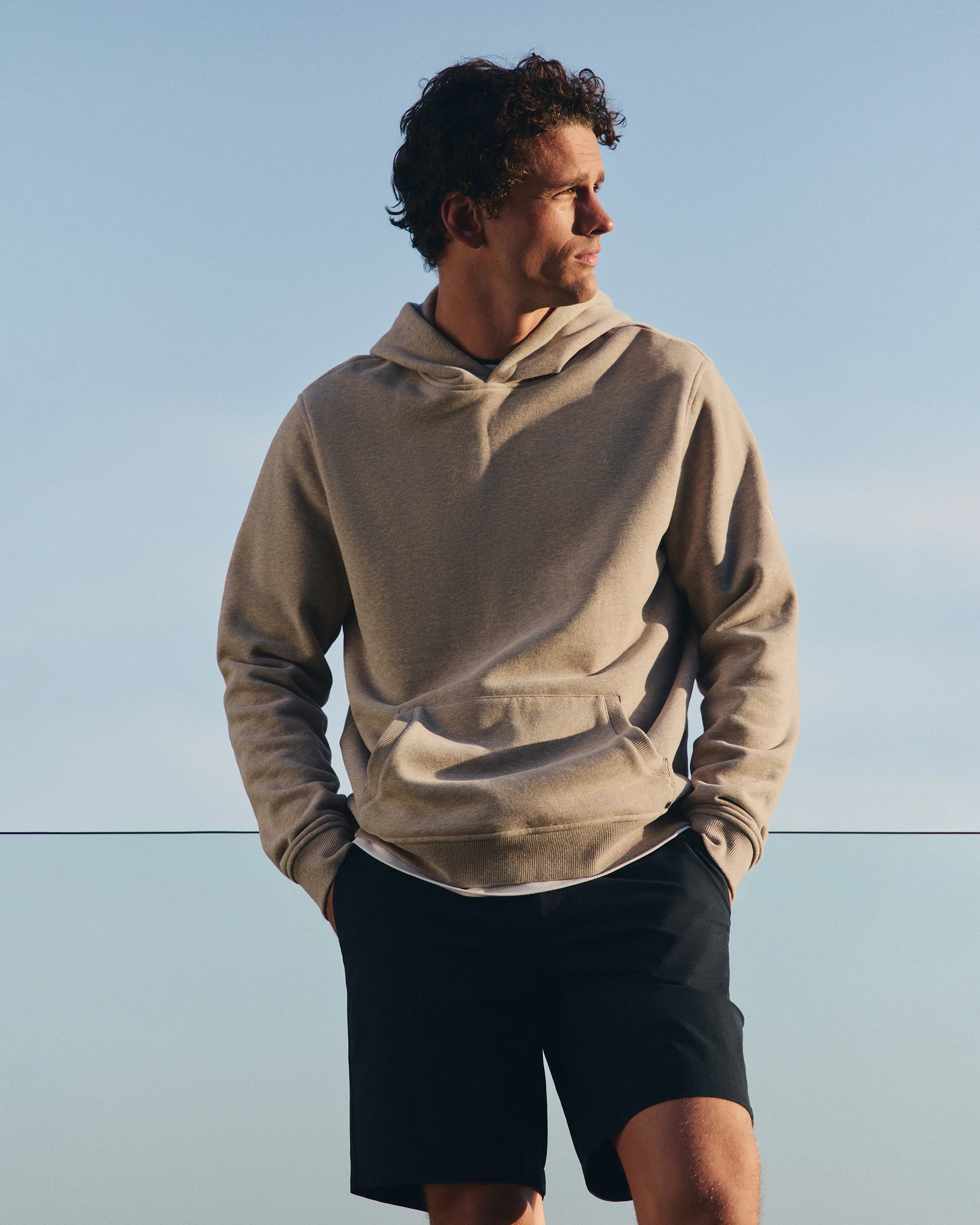 Seaside Pullover Hoodie - Vuori Warehouse Sale​