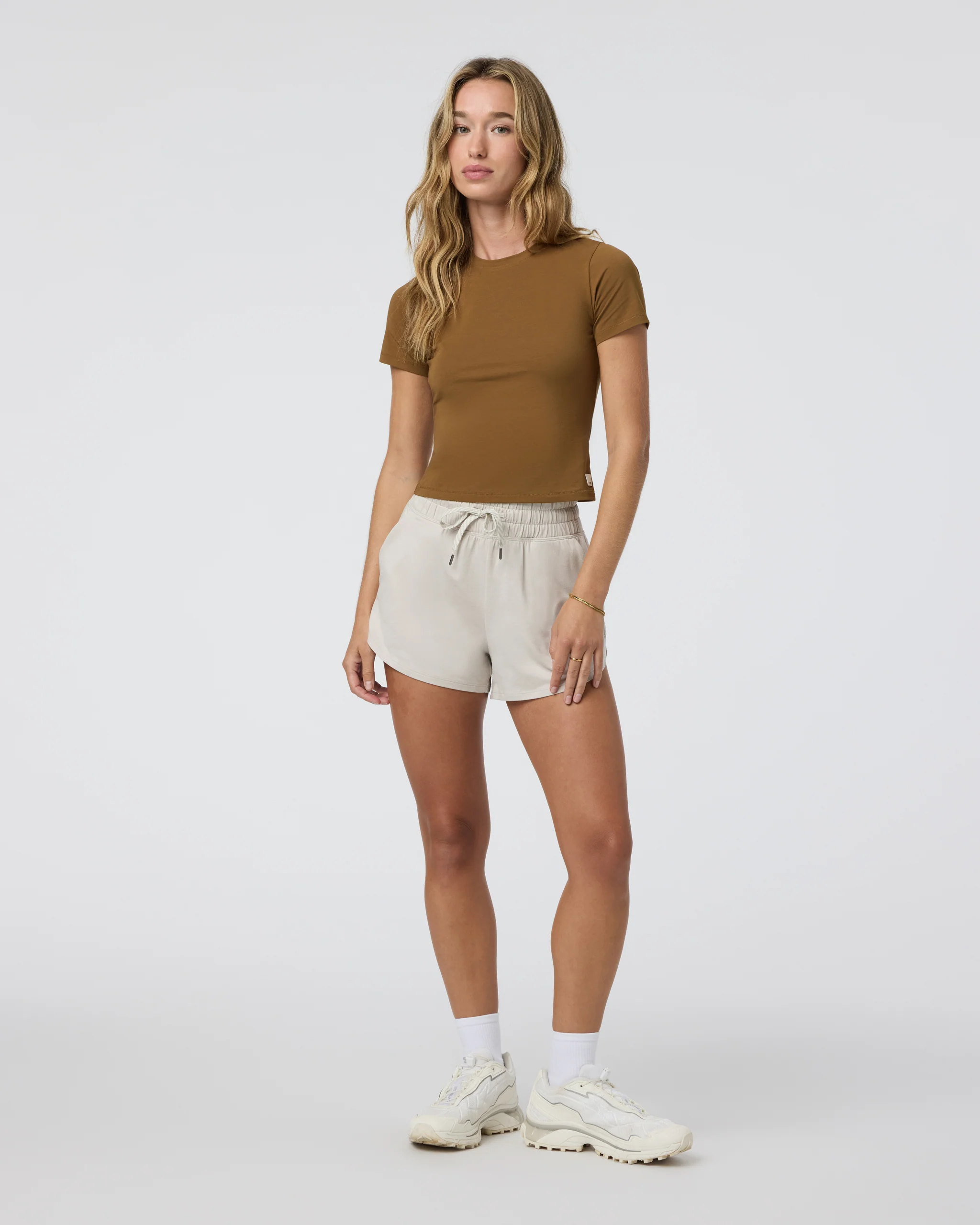 Feather Baby Tee - Vuori Warehouse Sale​