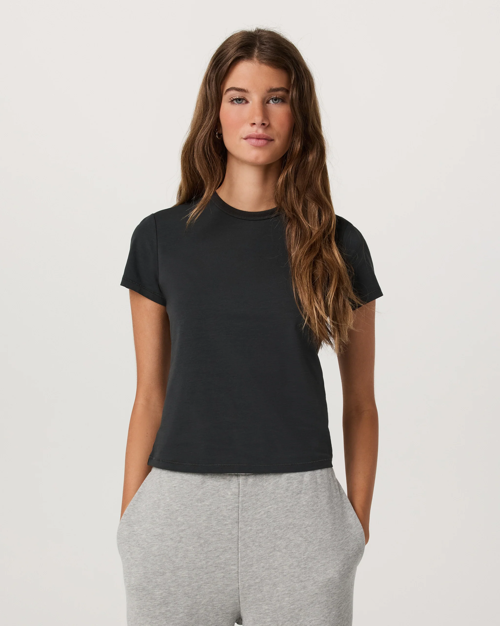 Short Sleeve Feather Classic Tee - Vuori Warehouse Sale​