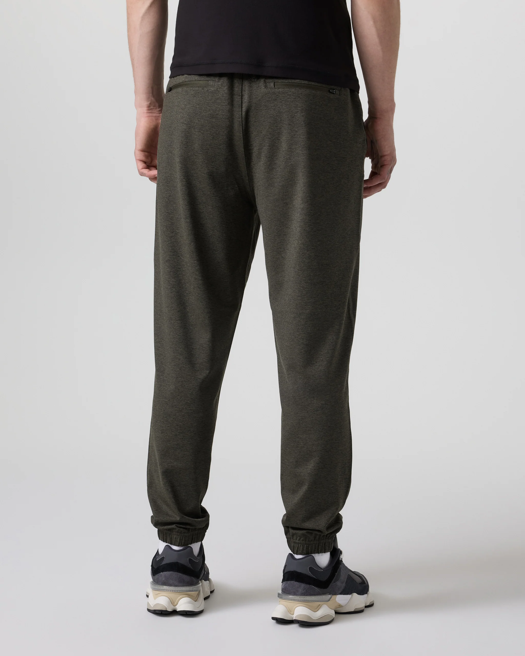 Sunday Performance Sweatpant - Long - Vuori Warehouse Sale​