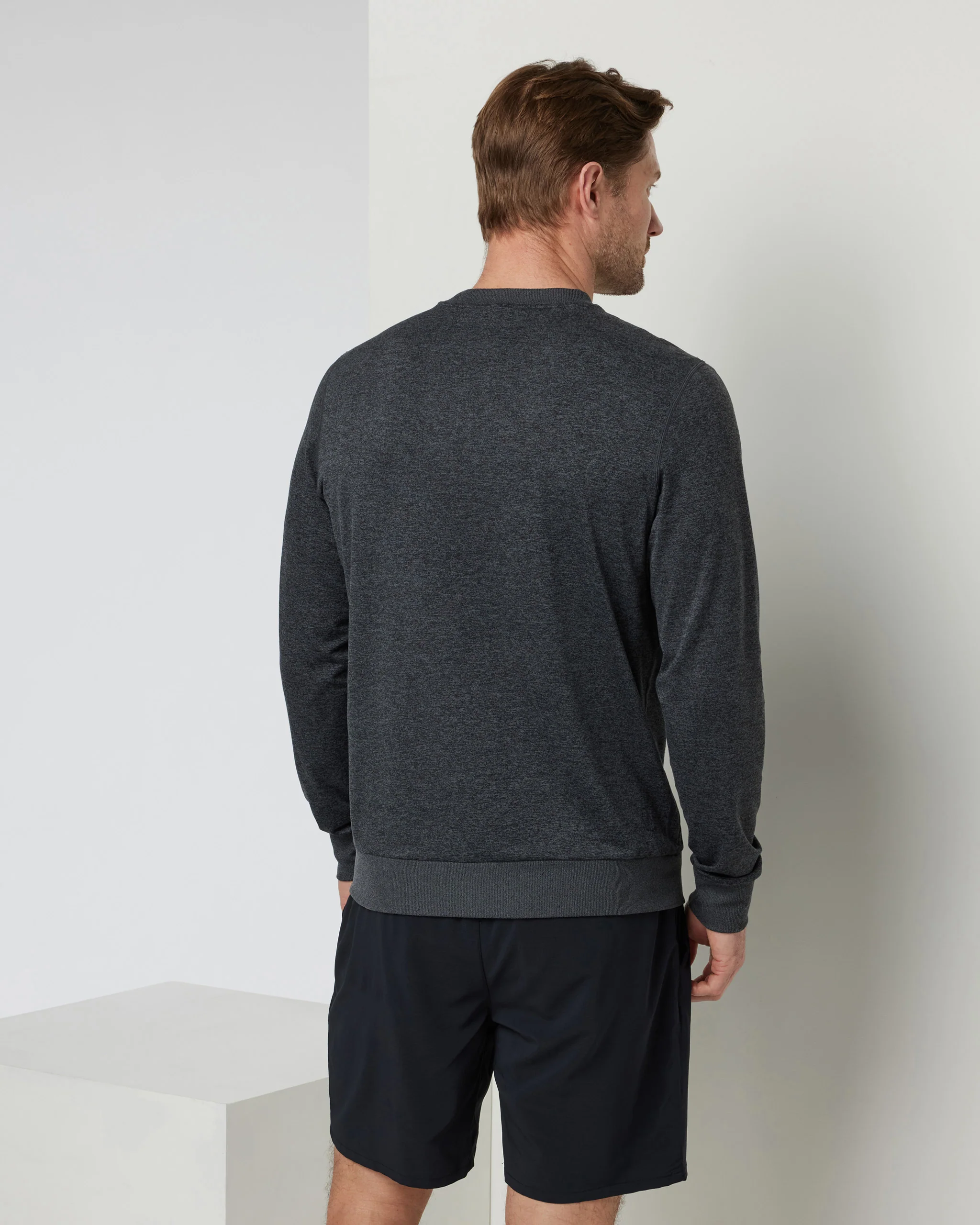 Ponto Performance Crew - Vuori Warehouse Sale​