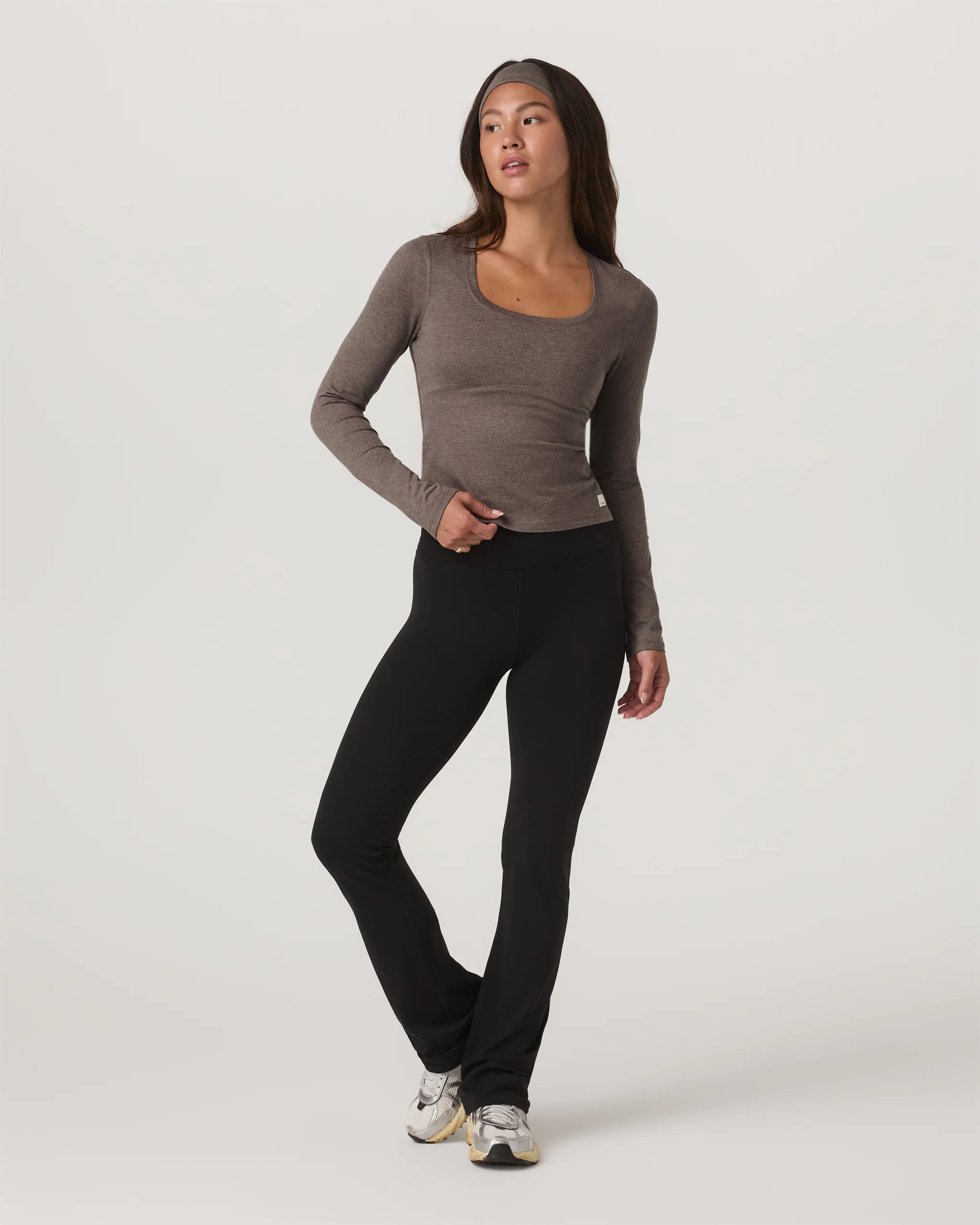 Long Sleeve Halo Essential Scoop - Vuori Warehouse Sale​