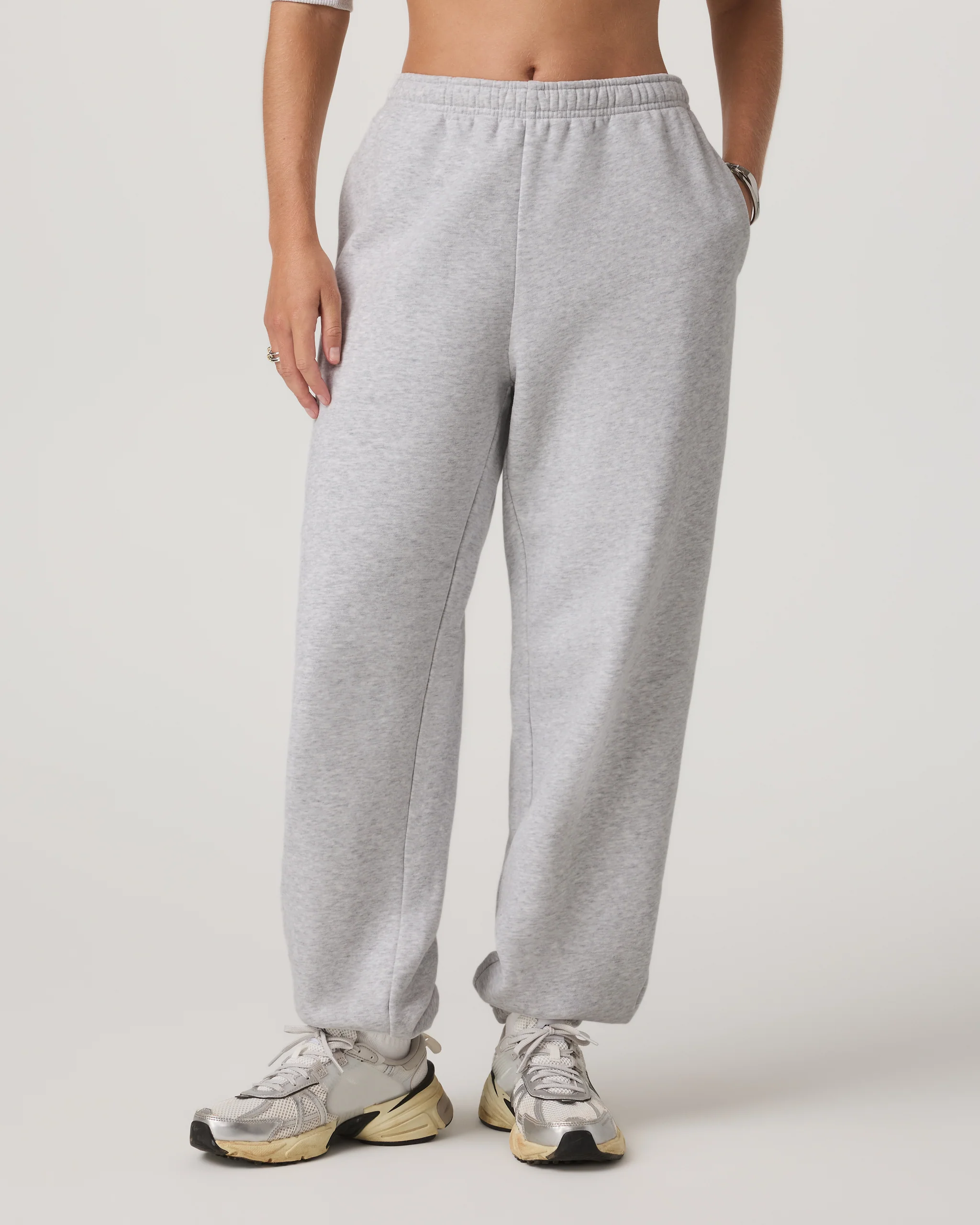 Restore Classic Sweatpant-Short - Vuori Warehouse Sale​
