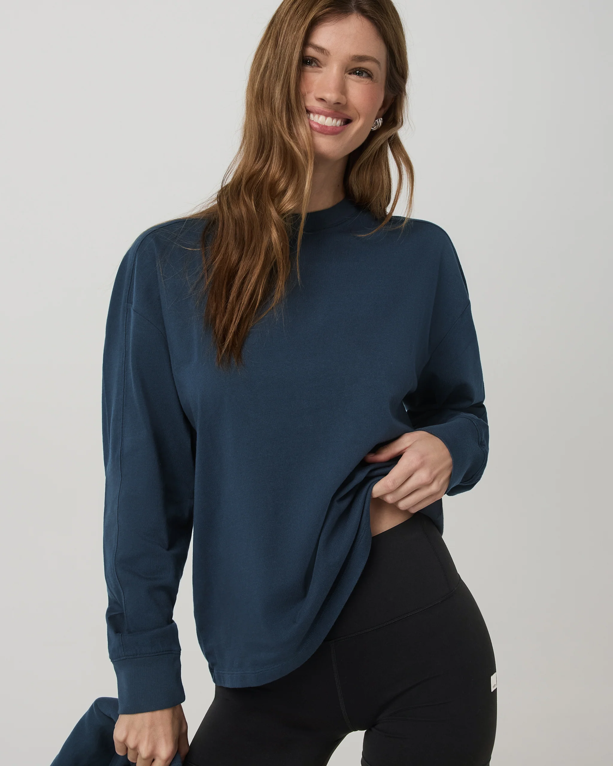 Long Sleeve Heavyweight Cotton Tee - Vuori Warehouse Sale​