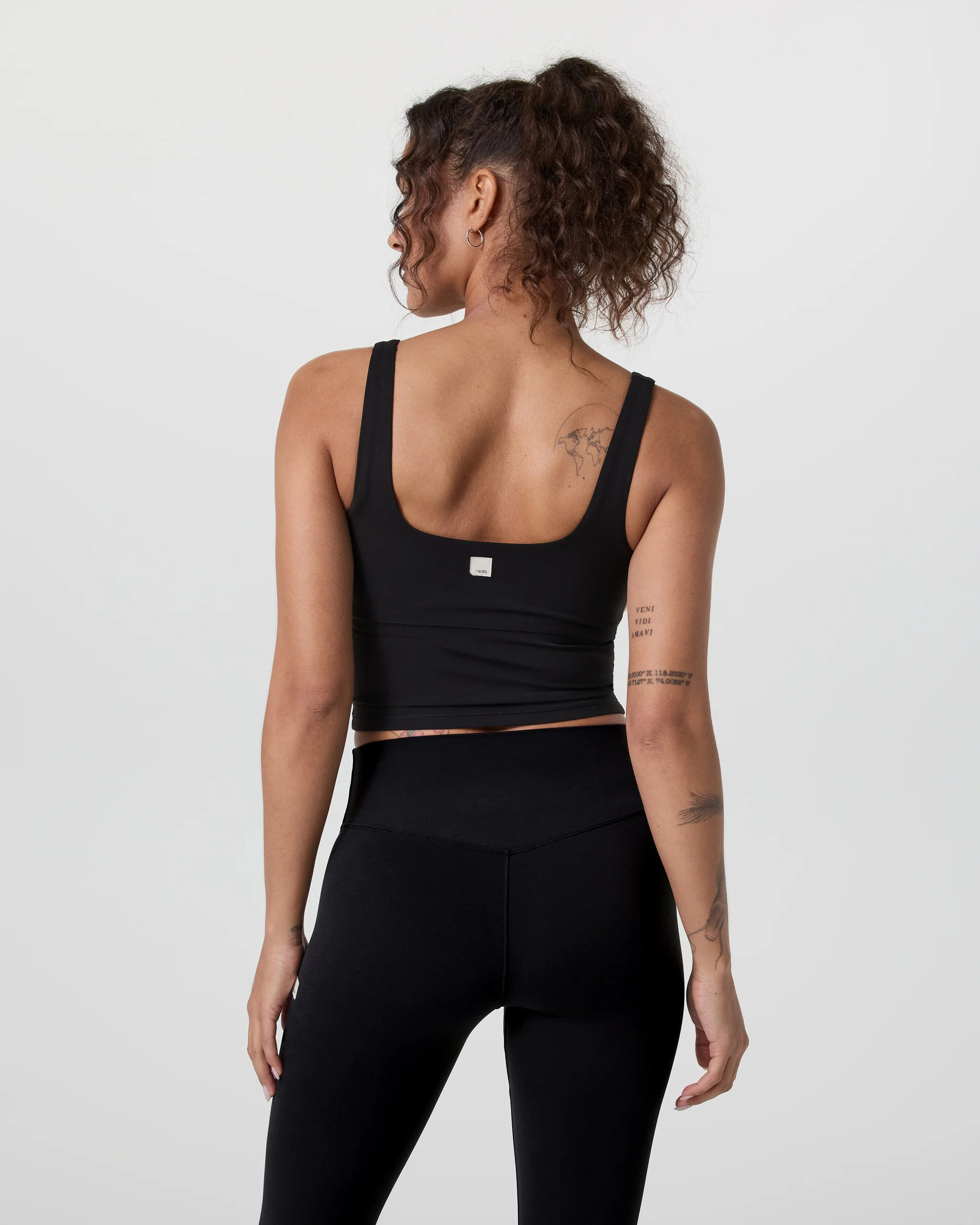 Vuori AllTheForm™ Support Tank - Vuori Warehouse Sale​