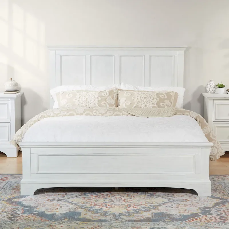 Essential Farmhouse Bed Set