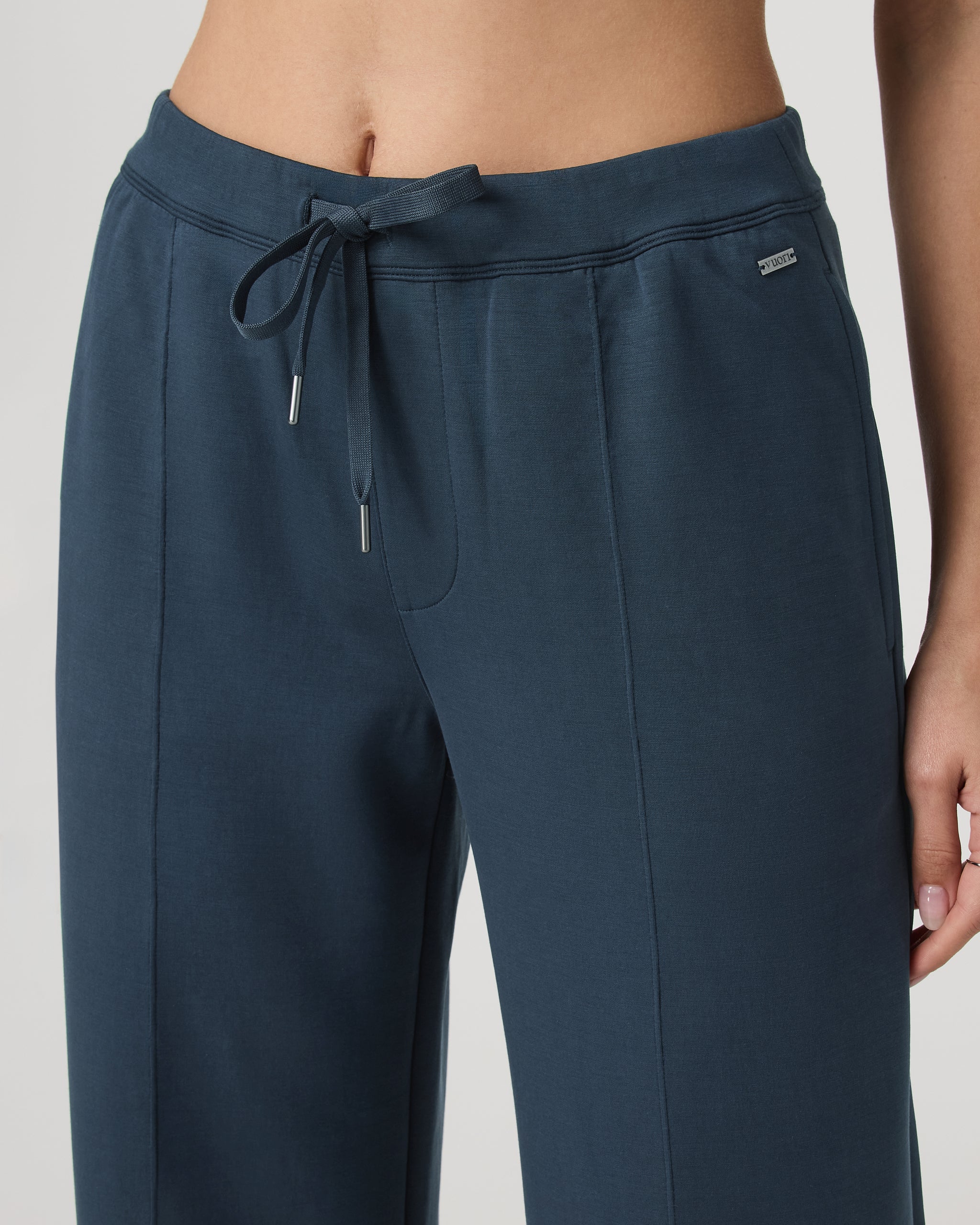 Compose Wideleg Pant - Vuori Warehouse Sale​