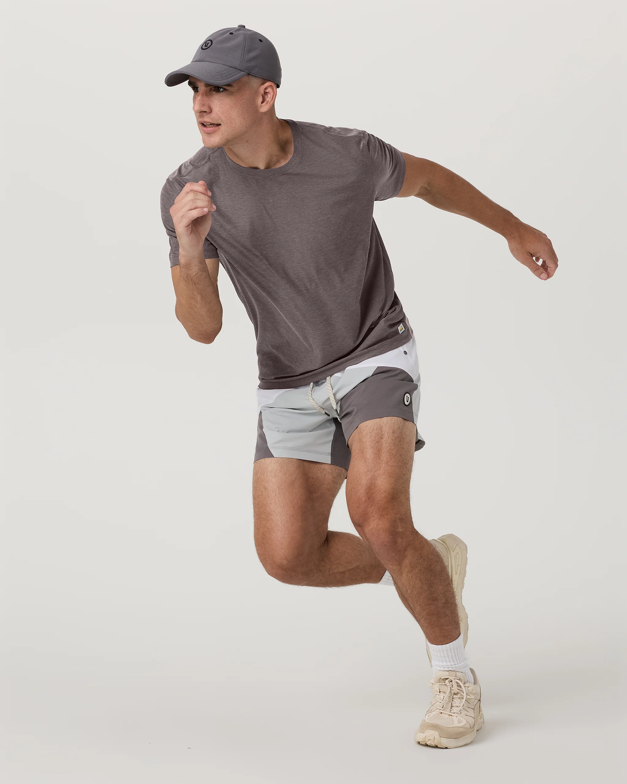 Strato Tech Tee - Vuori Warehouse Sale​