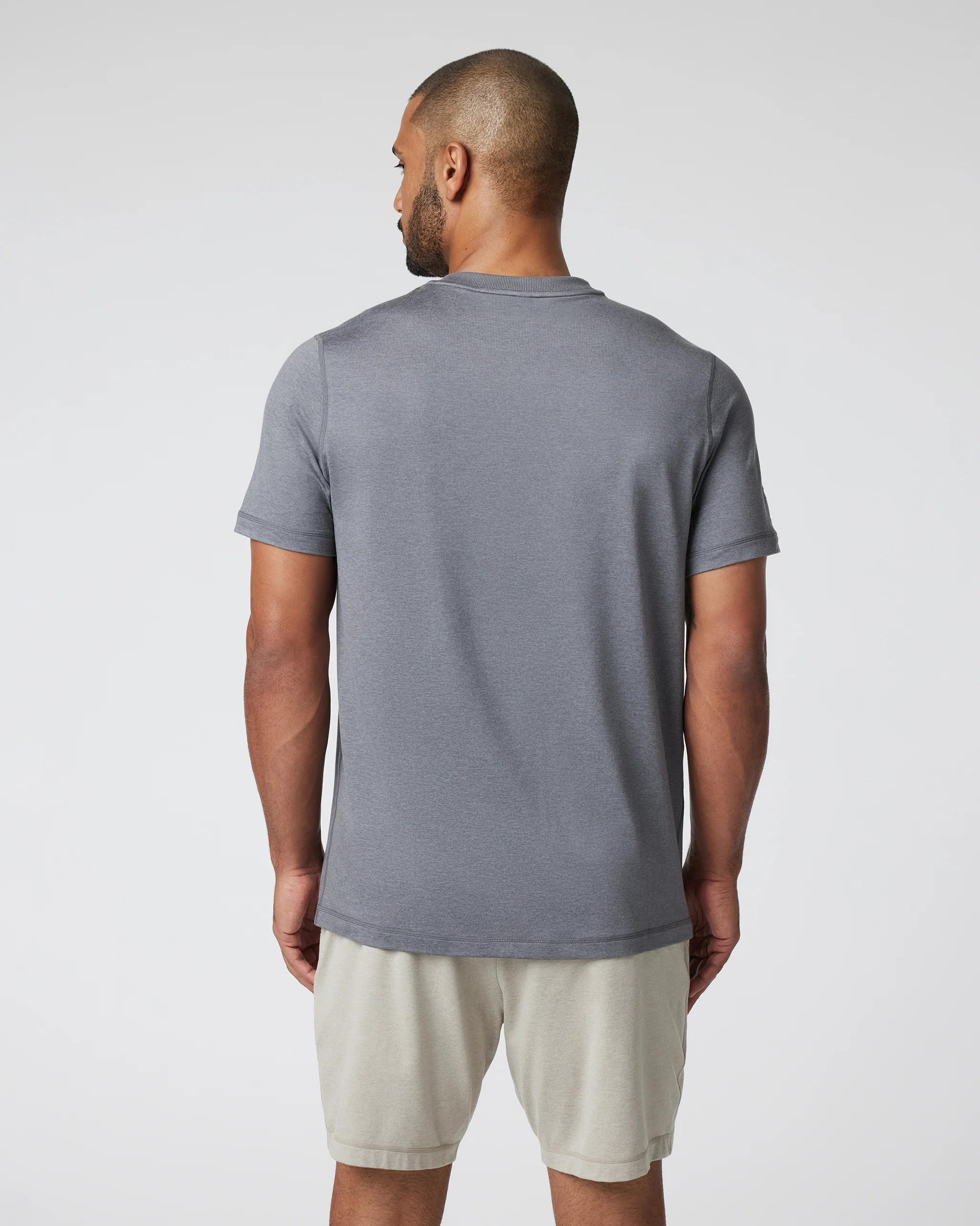 Short Sleeve Ponto Performance Tee - Vuori Warehouse Sale​