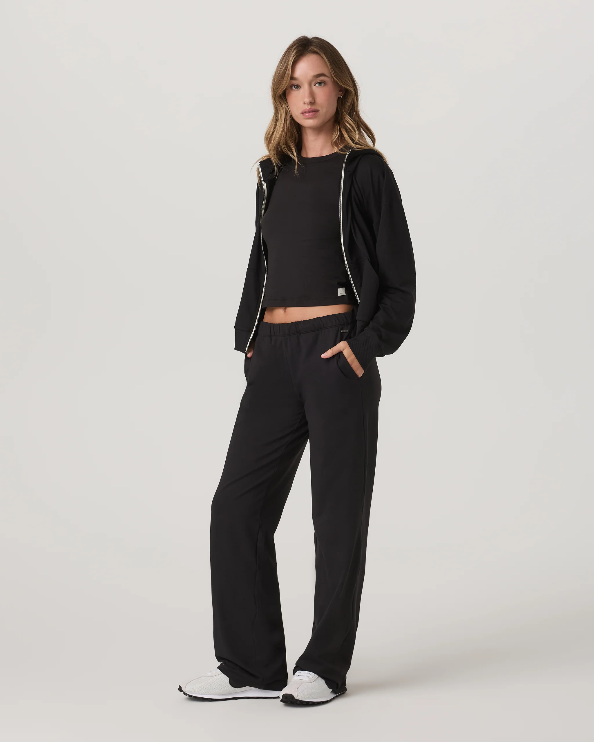 Halo Modern Straight Leg Pant - Vuori Warehouse Sale​