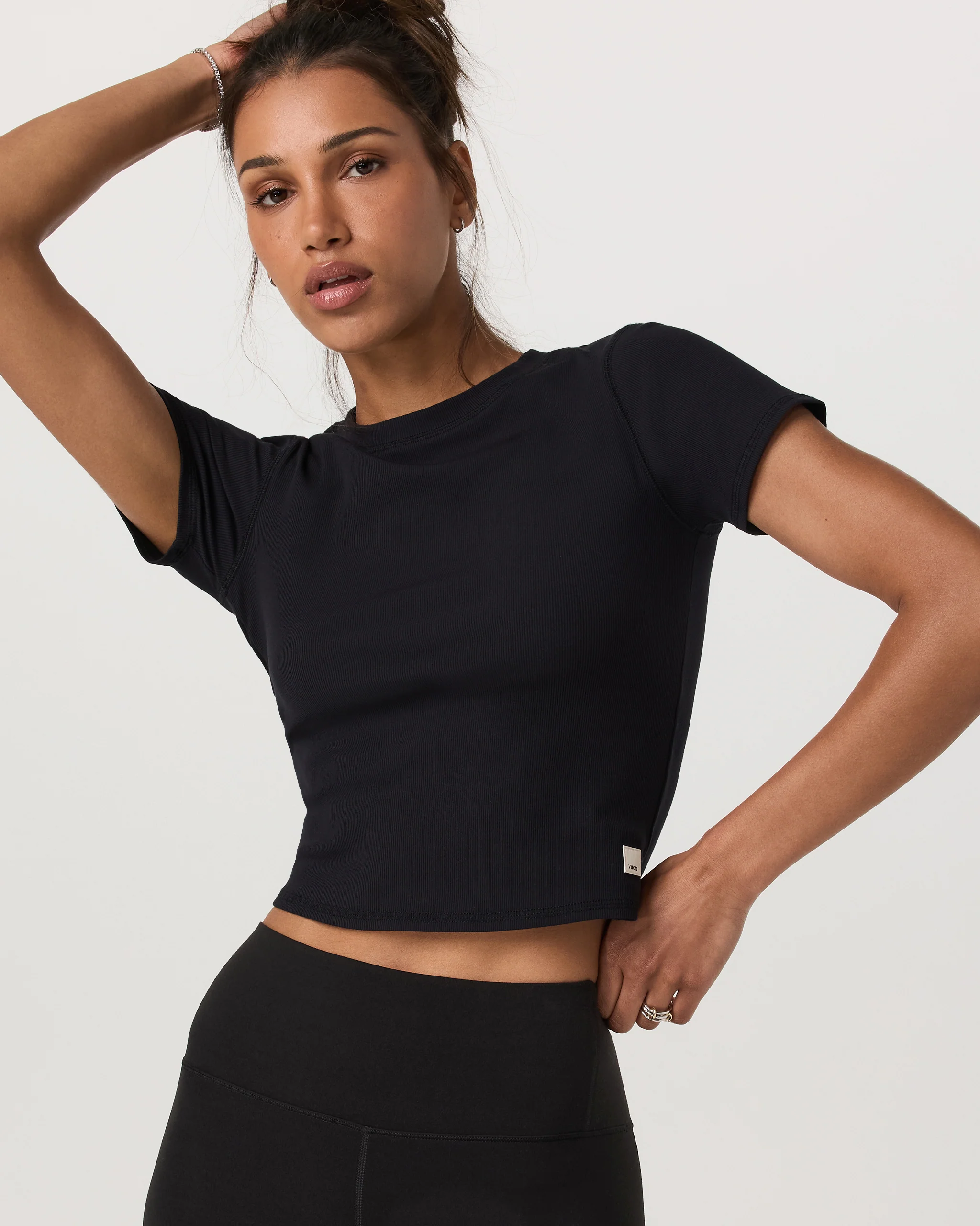 Pose Fitted Tee - Vuori Warehouse Sale​