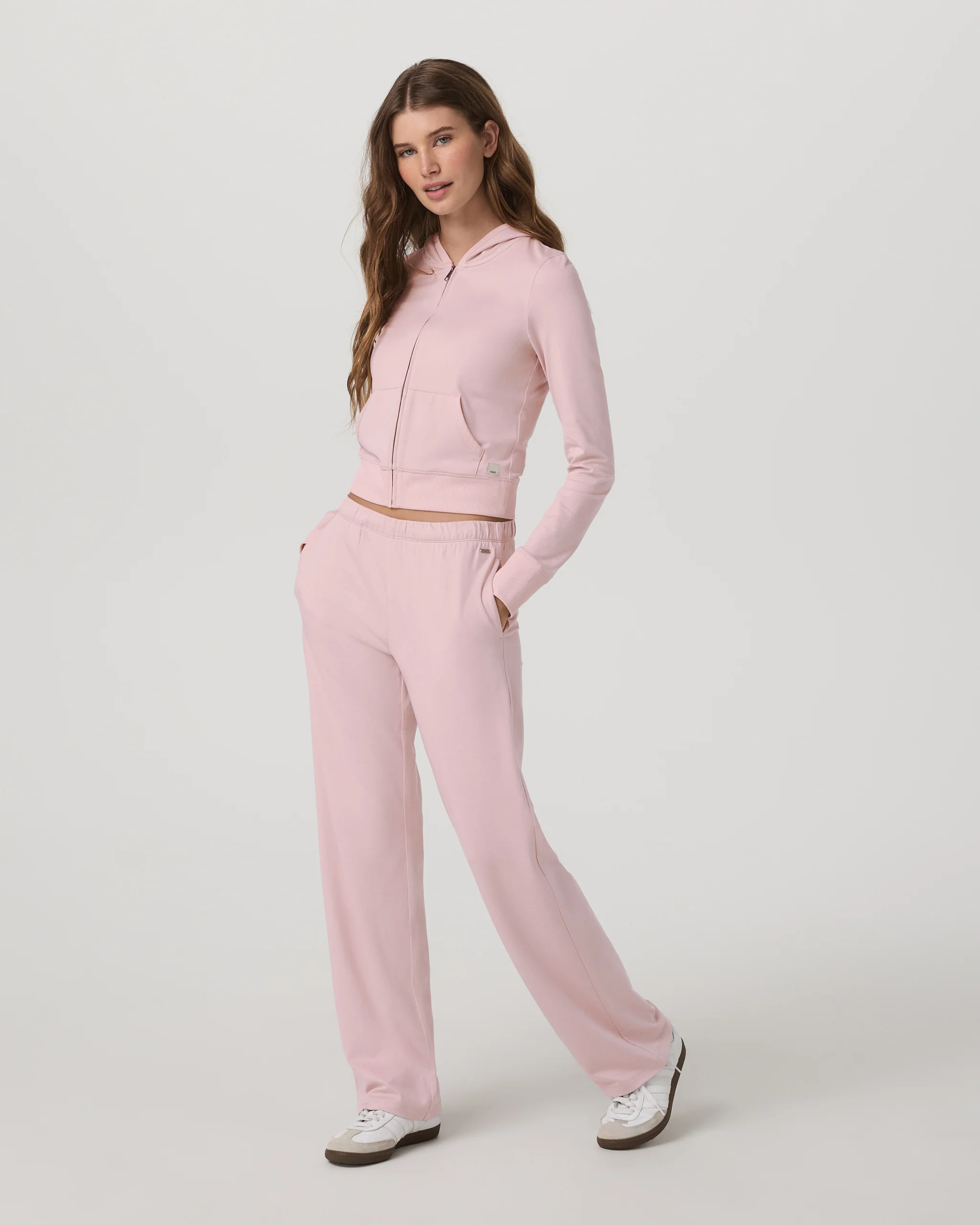 Halo Mini Full Zip Hoodie - Vuori Warehouse Sale​