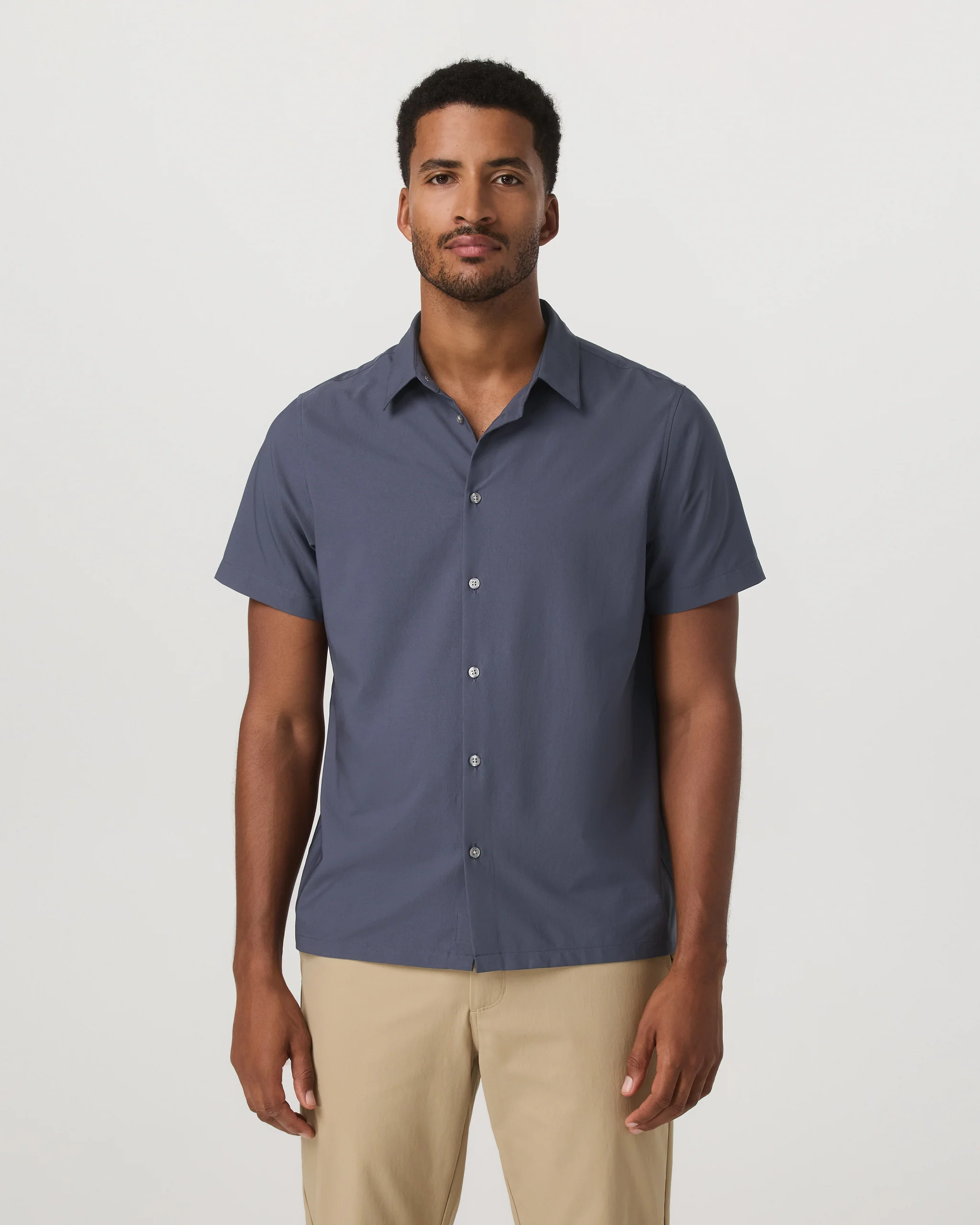 Short Sleeve Manhattan Button Down - Vuori Warehouse Sale​