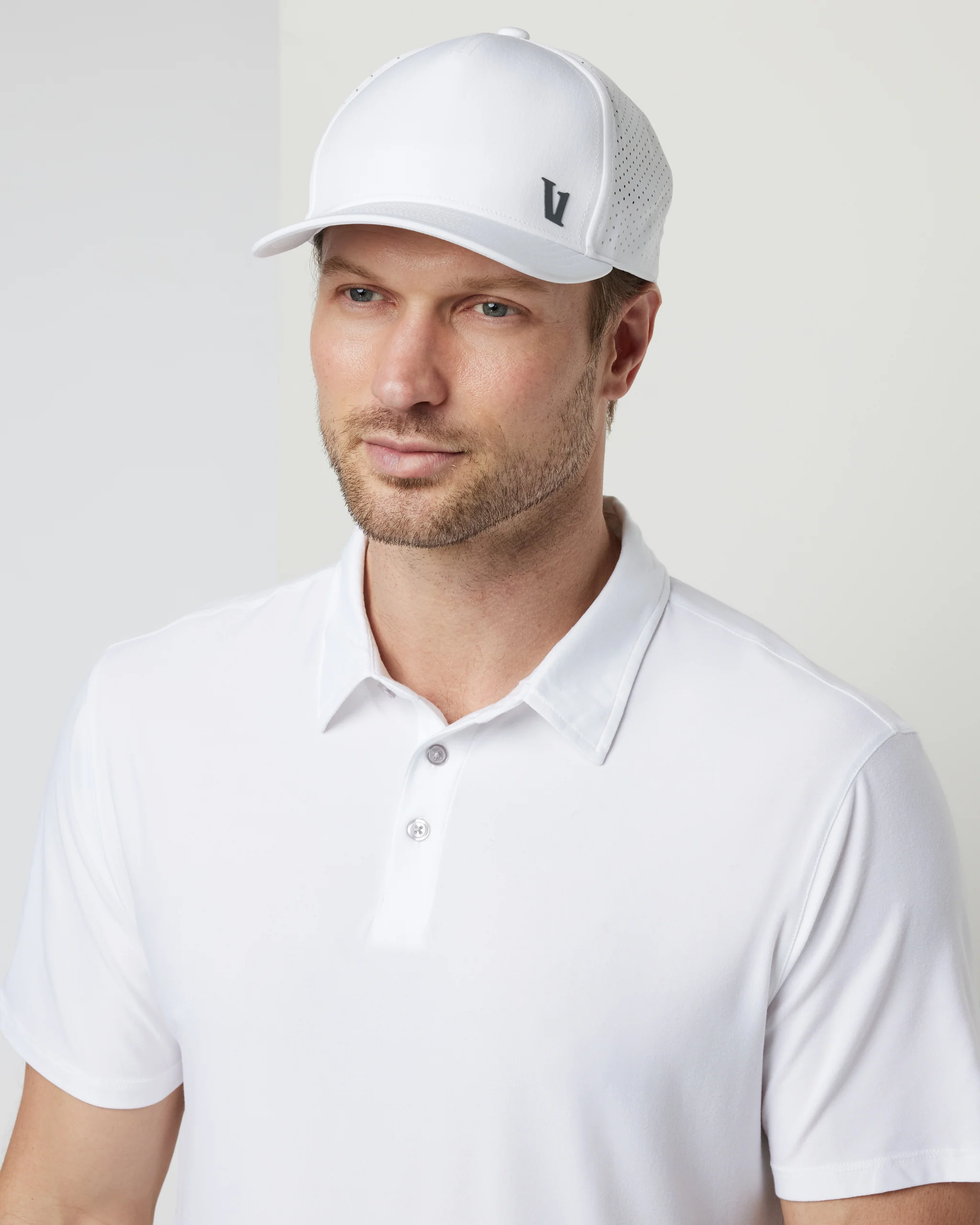 V1 Water Tech Hat - Vuori Warehouse Sale​