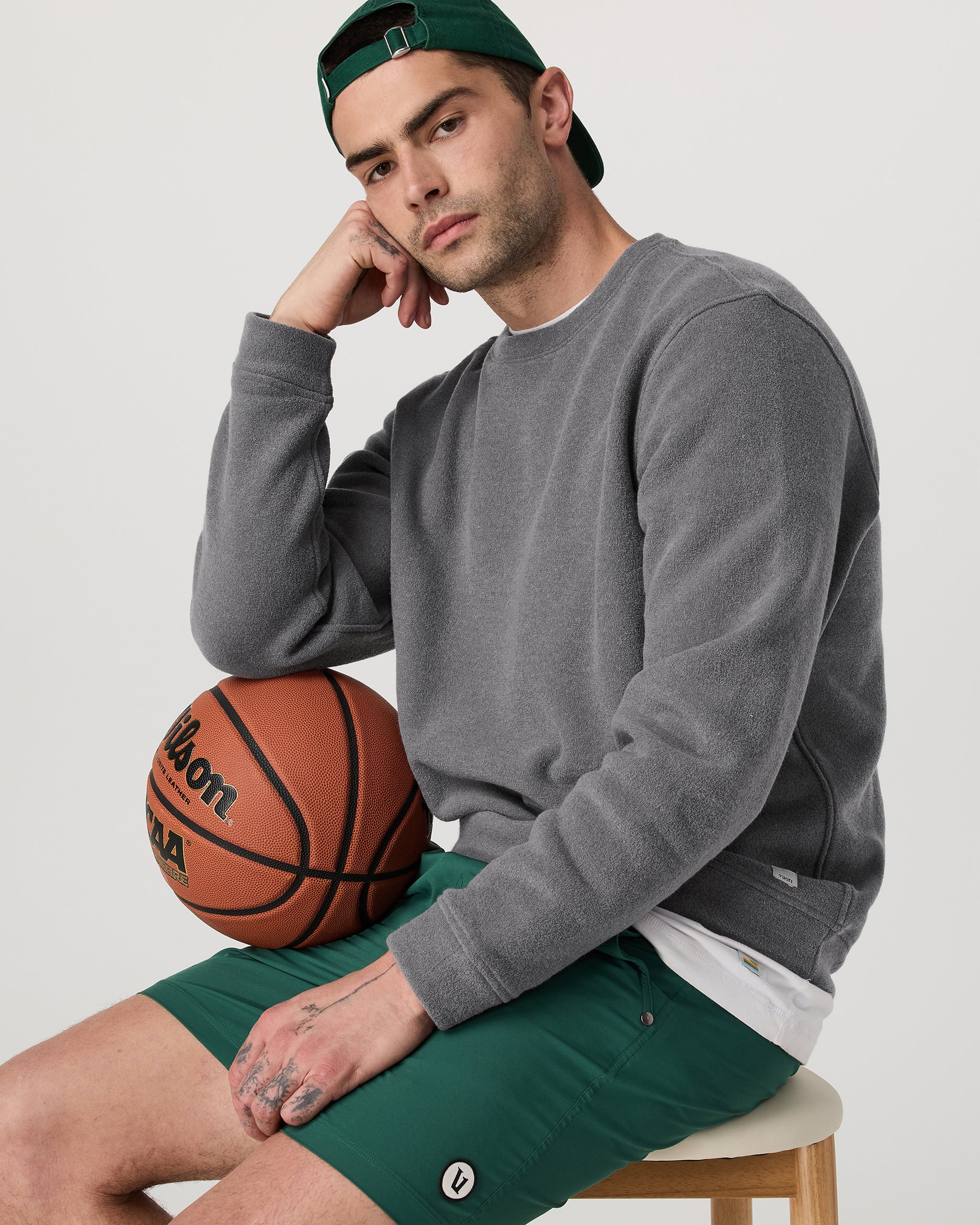 Beach Fleece Crew - Vuori Warehouse Sale​