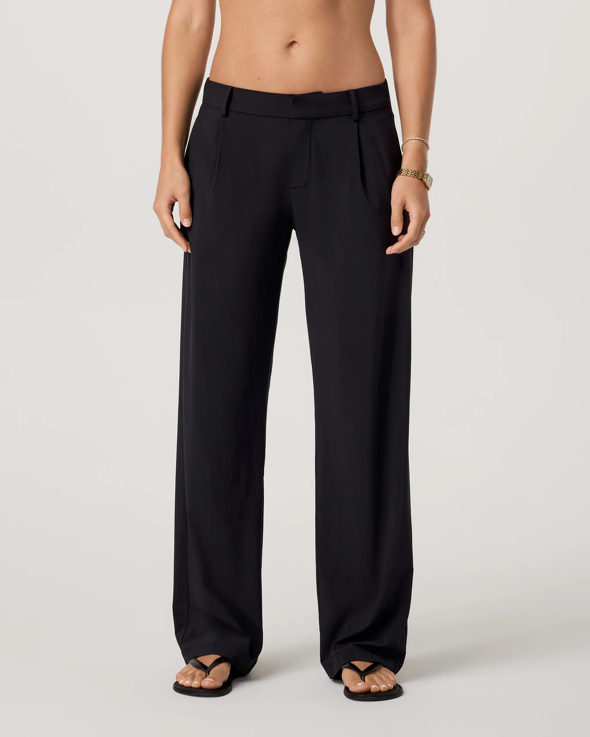 Villa Low Slung Trouser - Vuori Warehouse Sale​