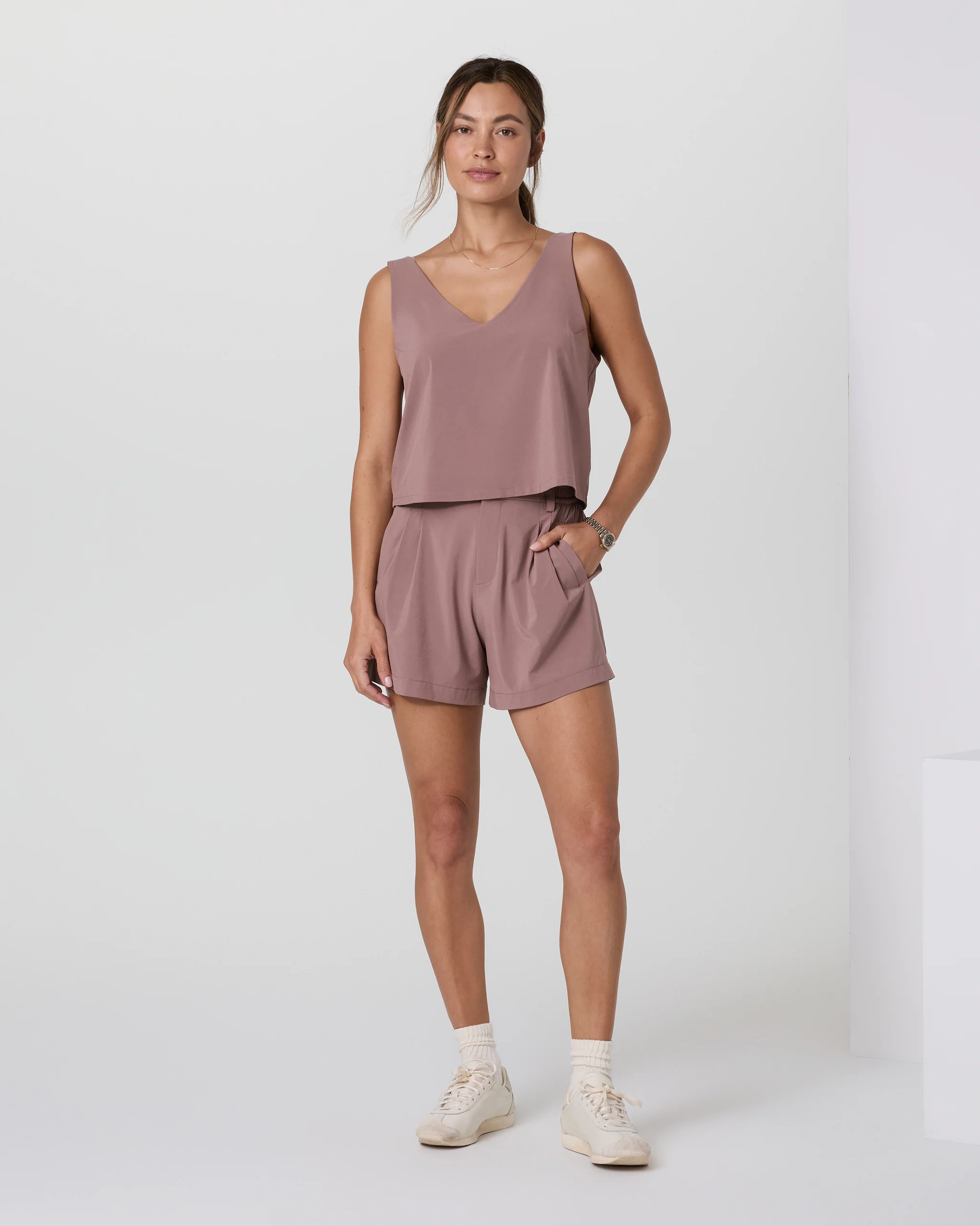 Villa Cropped Tank - Vuori Warehouse Sale​
