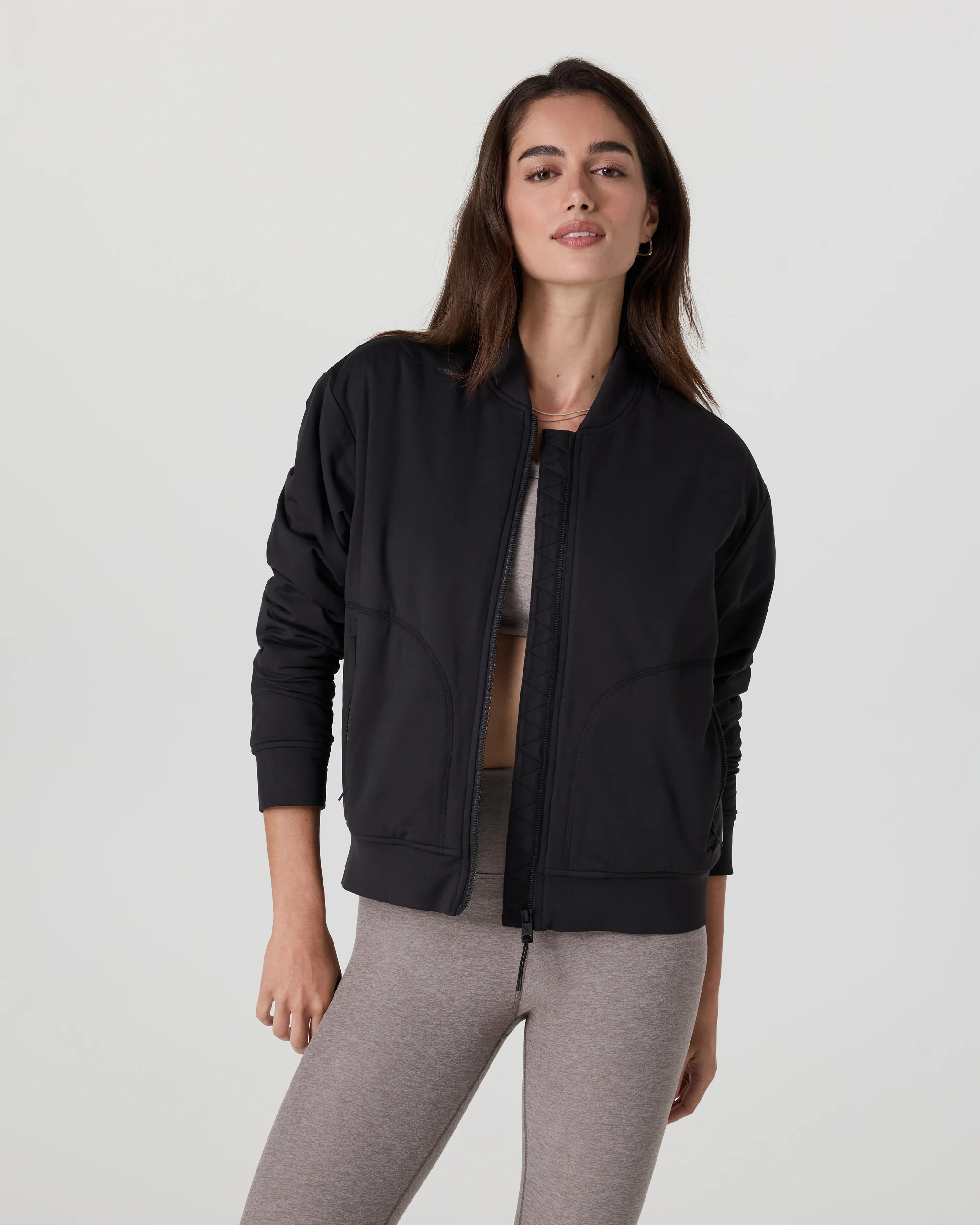 Halo Basin Bomber - Vuori Warehouse Sale​