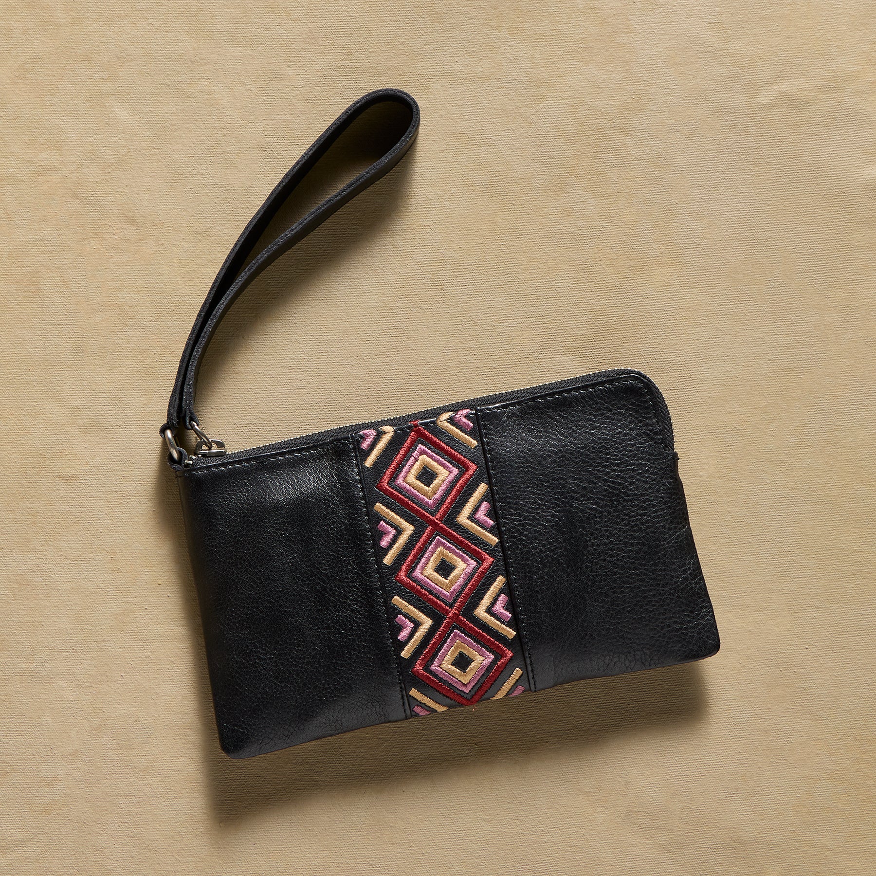 Chamiso Zippered Pouch