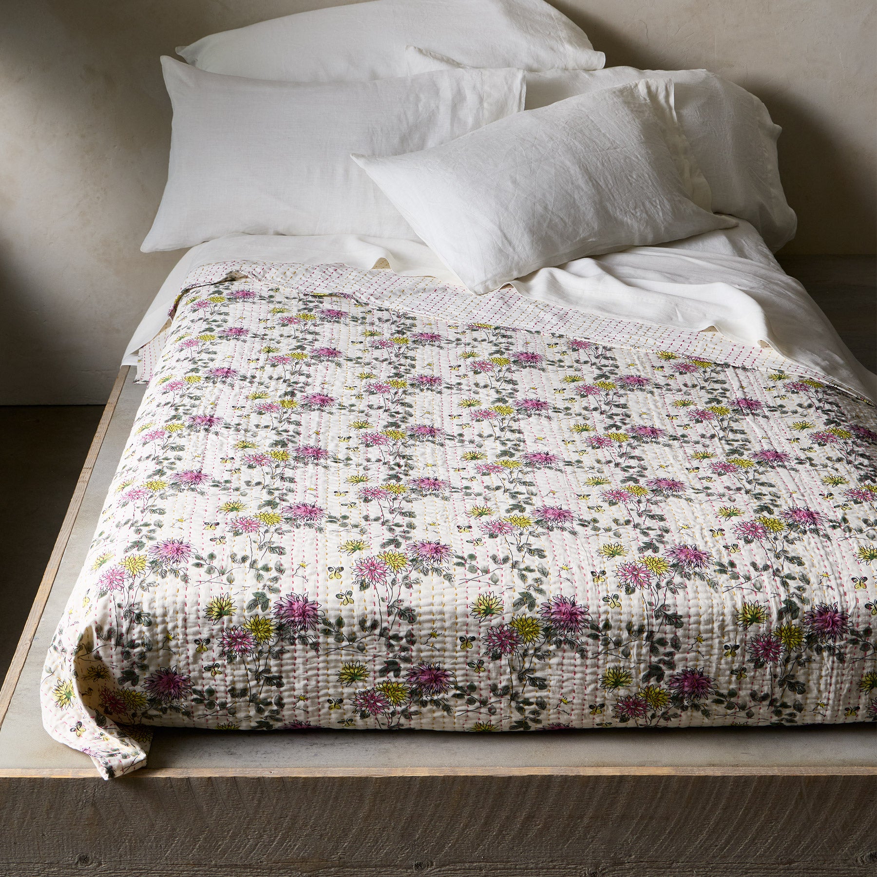 Bloom In Beauty Lightweight Quilt
