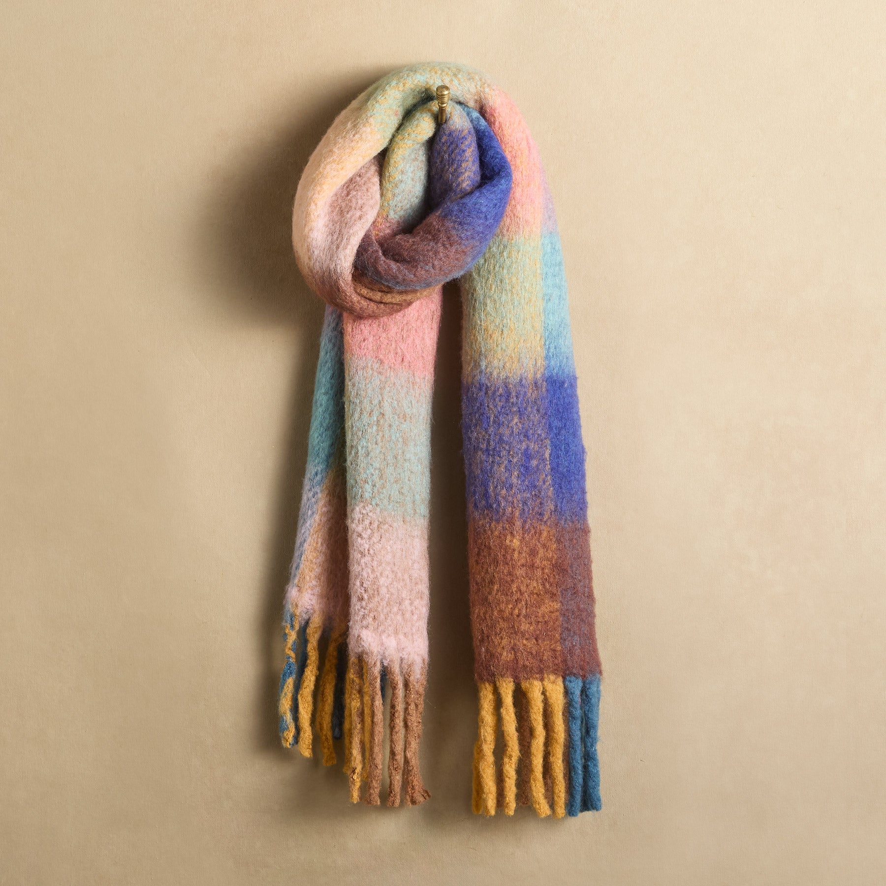 Gertie Scarf